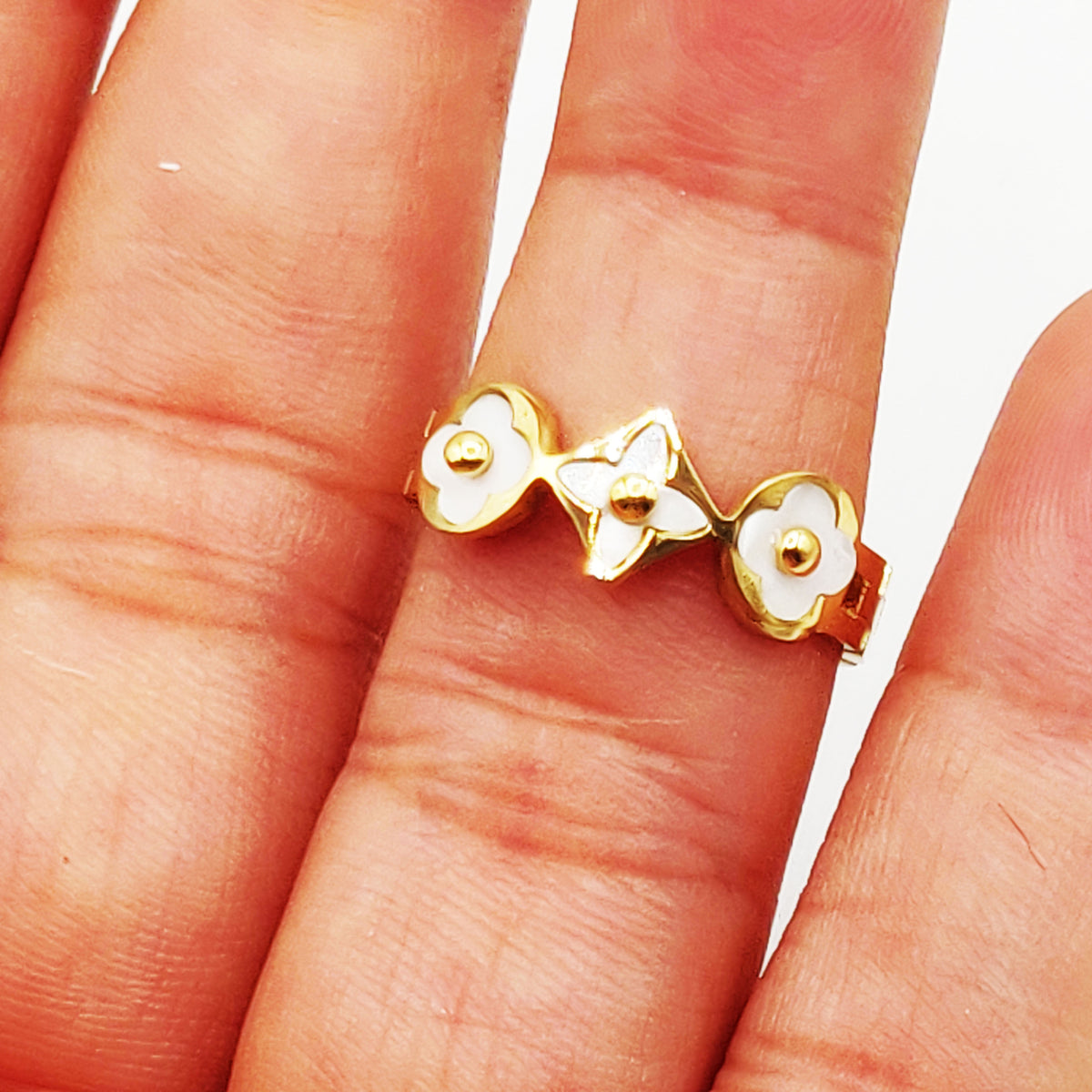 Bague Trèfles et Étoiles Blanches Luxe