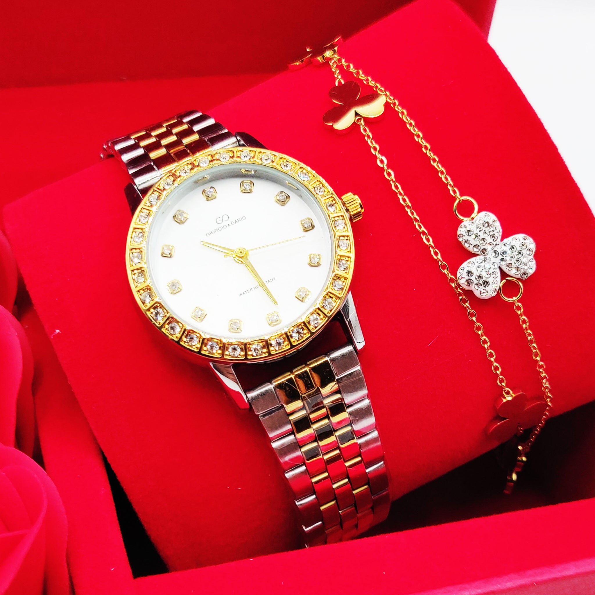 Coffret Cadeau Montre Giorgio & Dario EU6465 Fond Blanc avec Bracelet Double Trèfle à 3 Coeurs et Roses Rouges