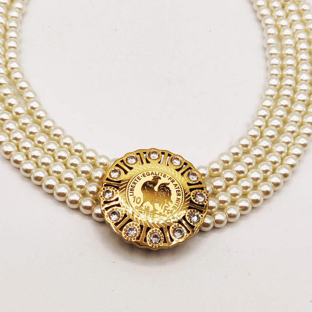 Collier Multirang de Perles d'imitation Pendentif Louise Coq Cristaux Luxe
