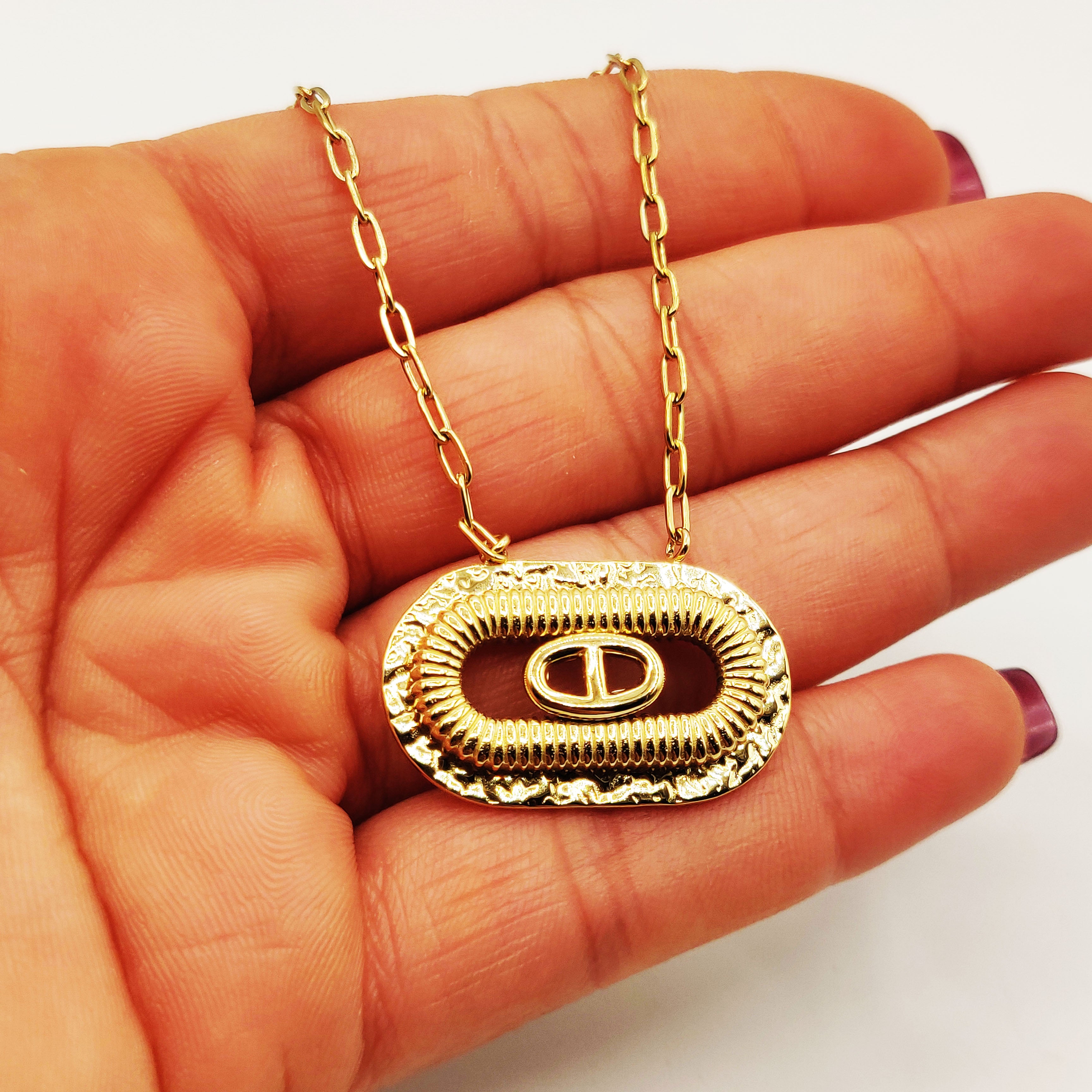 Collier Ovale H Luxe