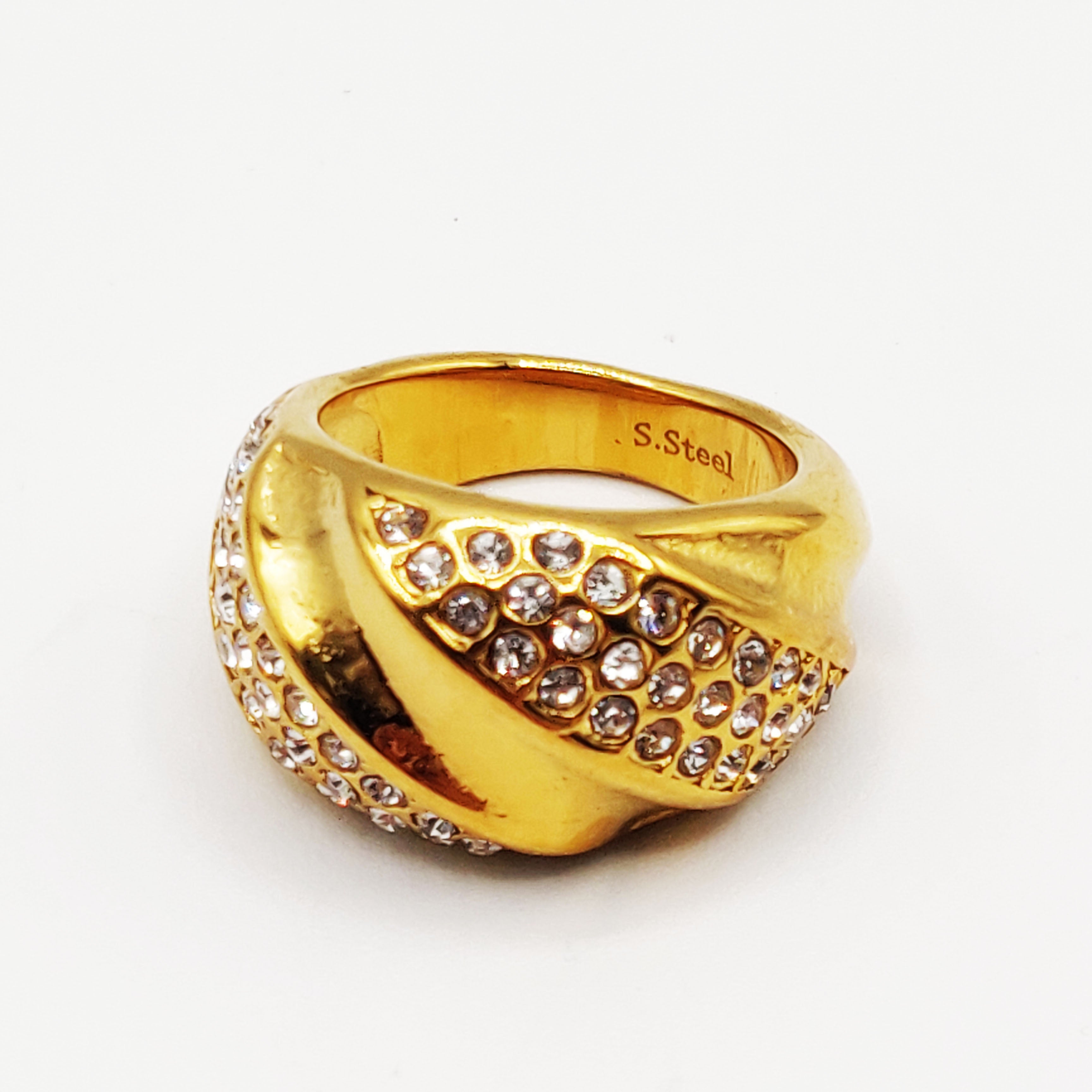 Bague Bombé Motifs Cristaux Luxe