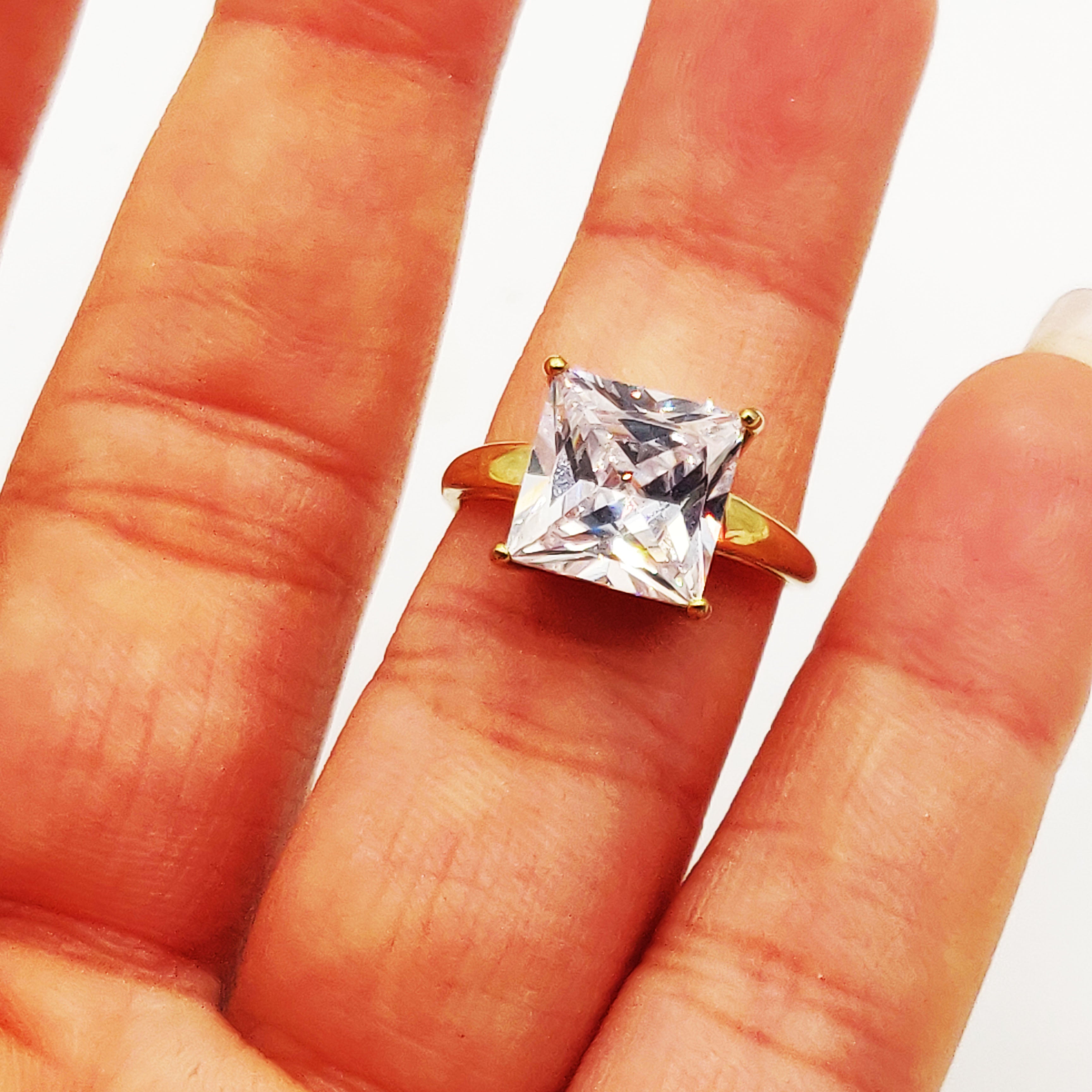 Bague Grand Cristal Carré