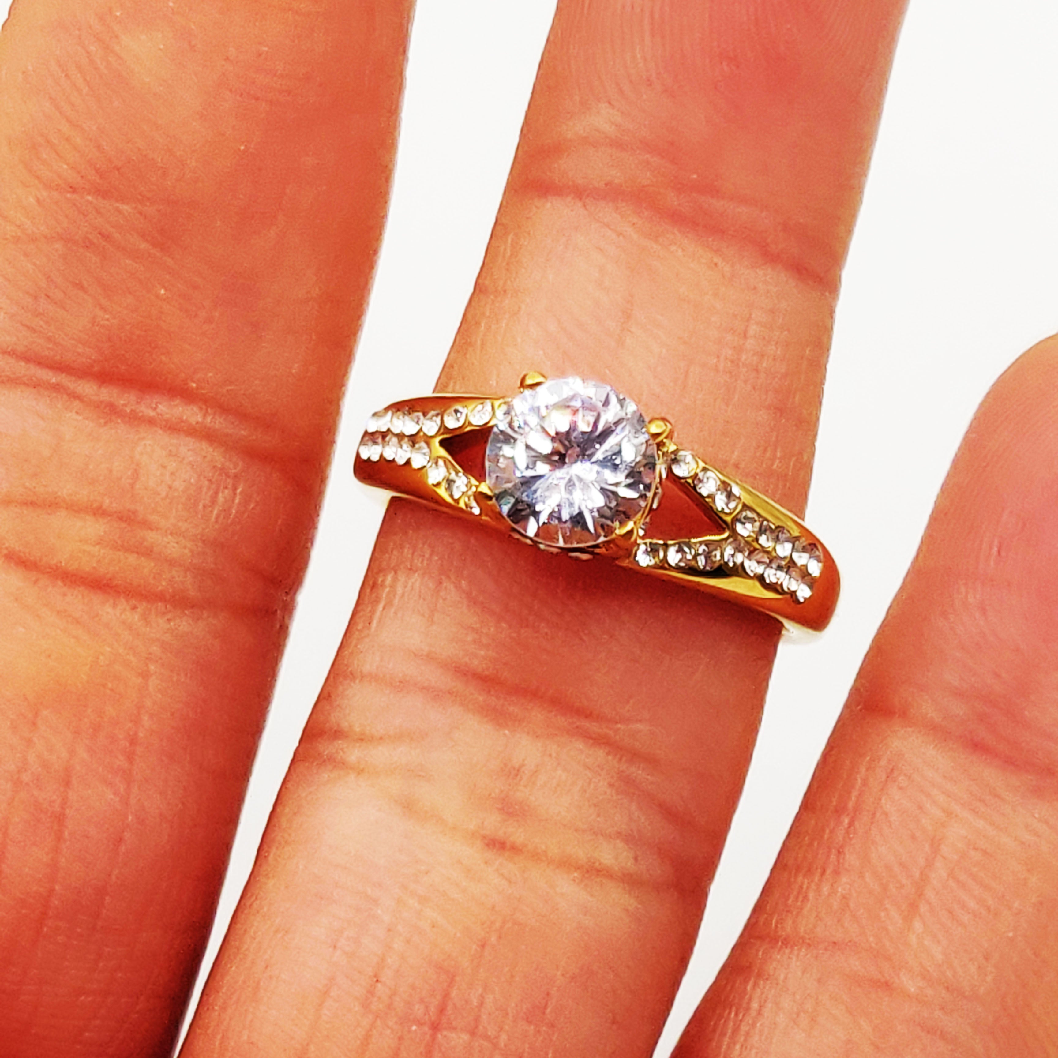 Bague Fiançailles Tour Cristaux Gros Cristal Rond