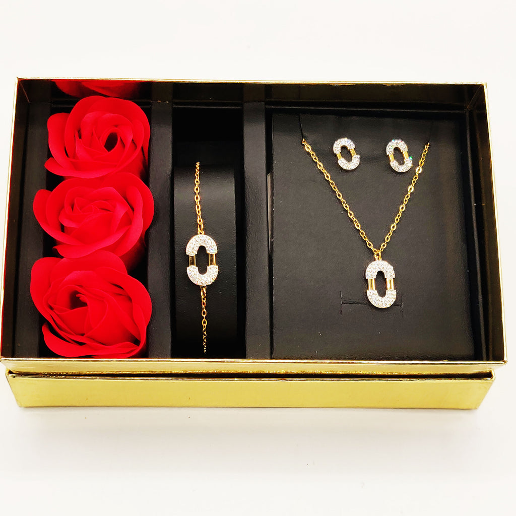Coffret Collier, Bracelet et Boucles d'oreilles Double U Cristaux et Roses Rouges