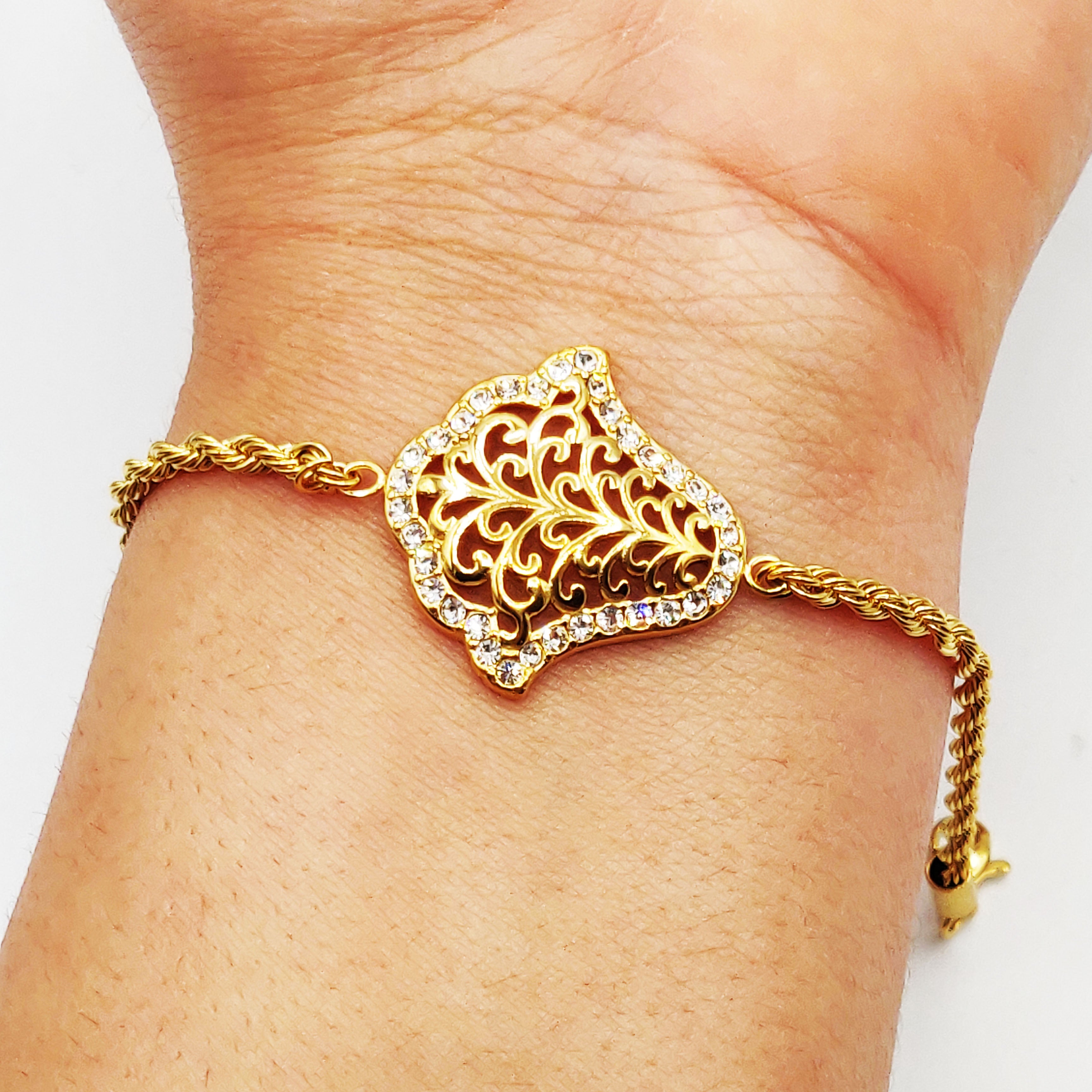 Bracelet Torsade Main de Fatma Motifs Orientaux Tour Cristaux Luxe