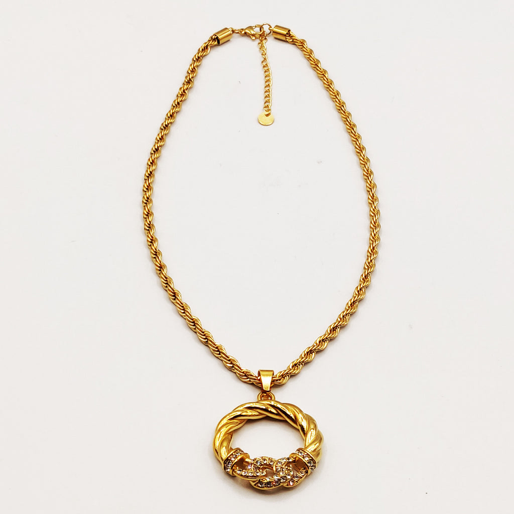 Collier Cercle Torsadé Tresse Cristaux Luxe
