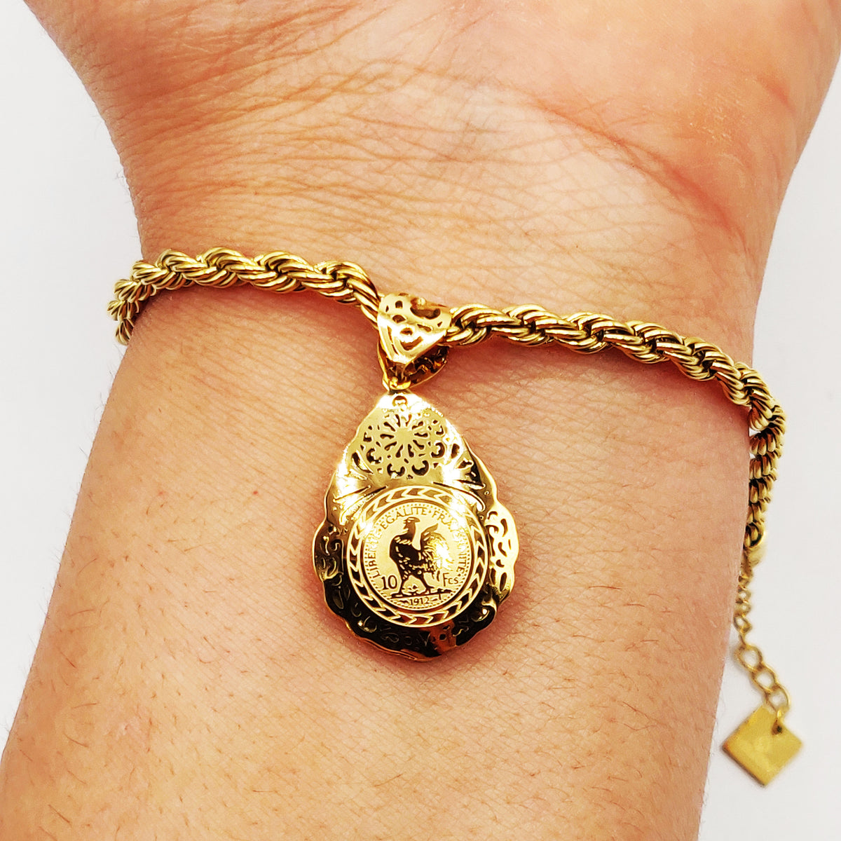 Bracelet Torsade Goutte Motifs Orientaux Louise Coq Luxe