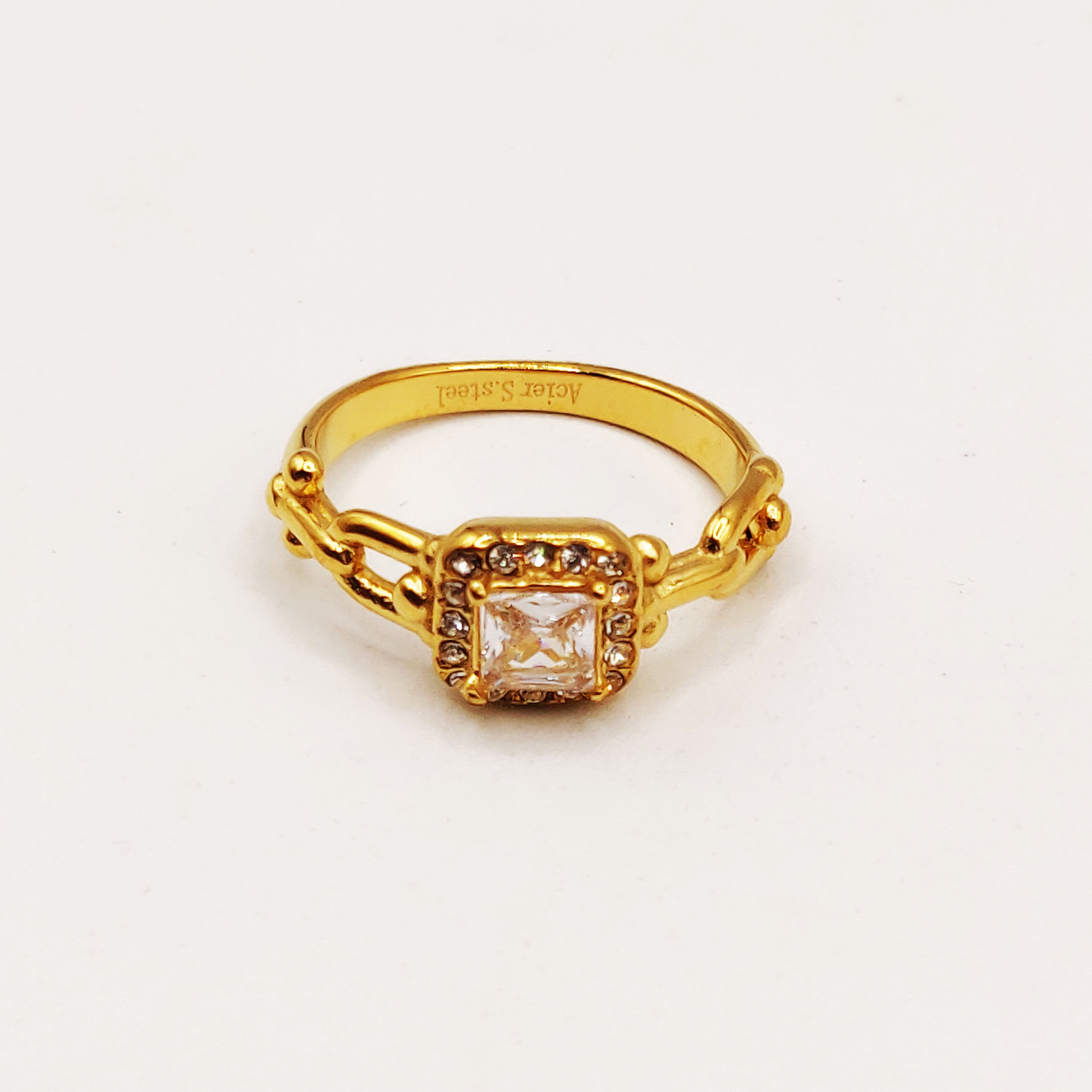 Bague T Luxe Cristal Carré