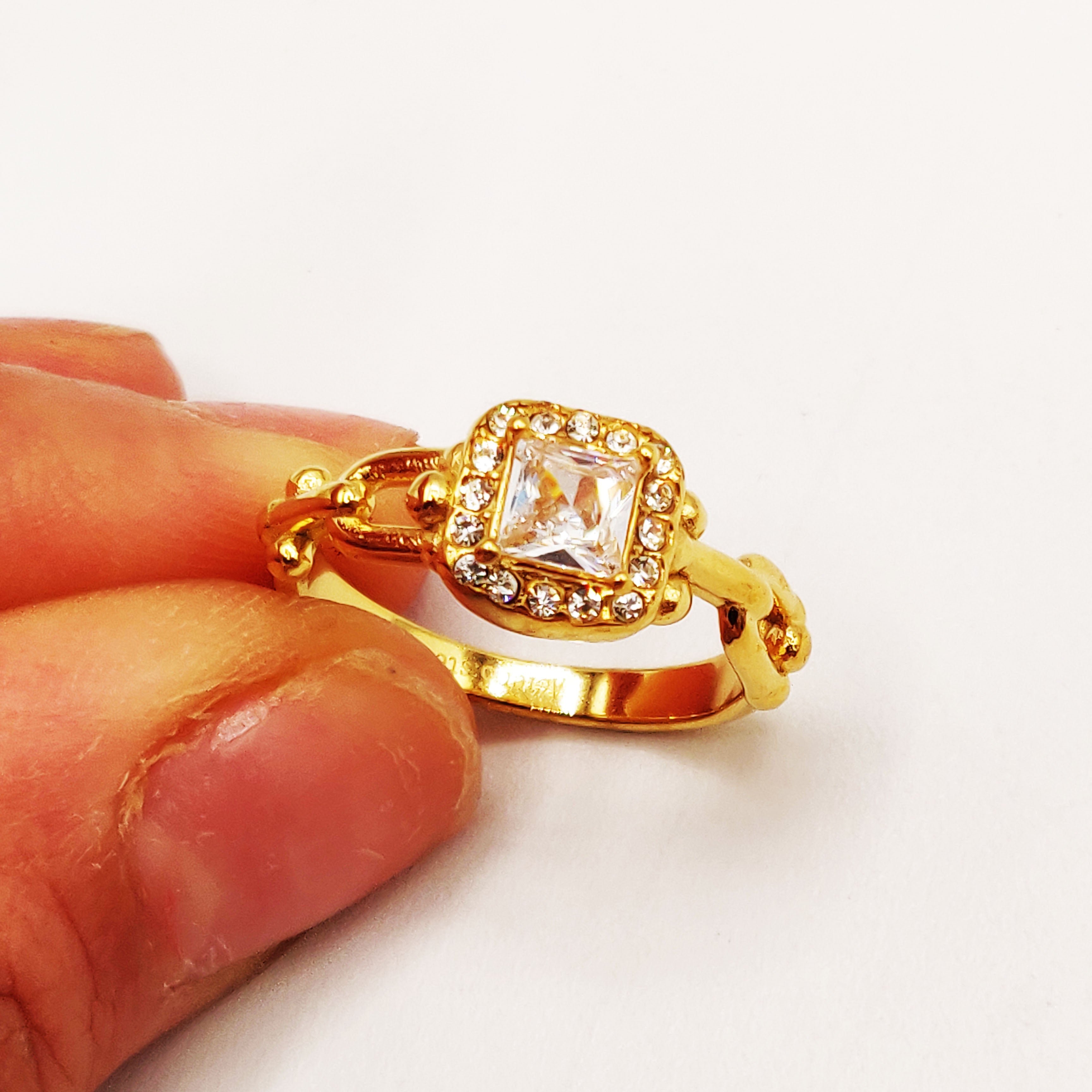 Bague T Luxe Cristal Carré
