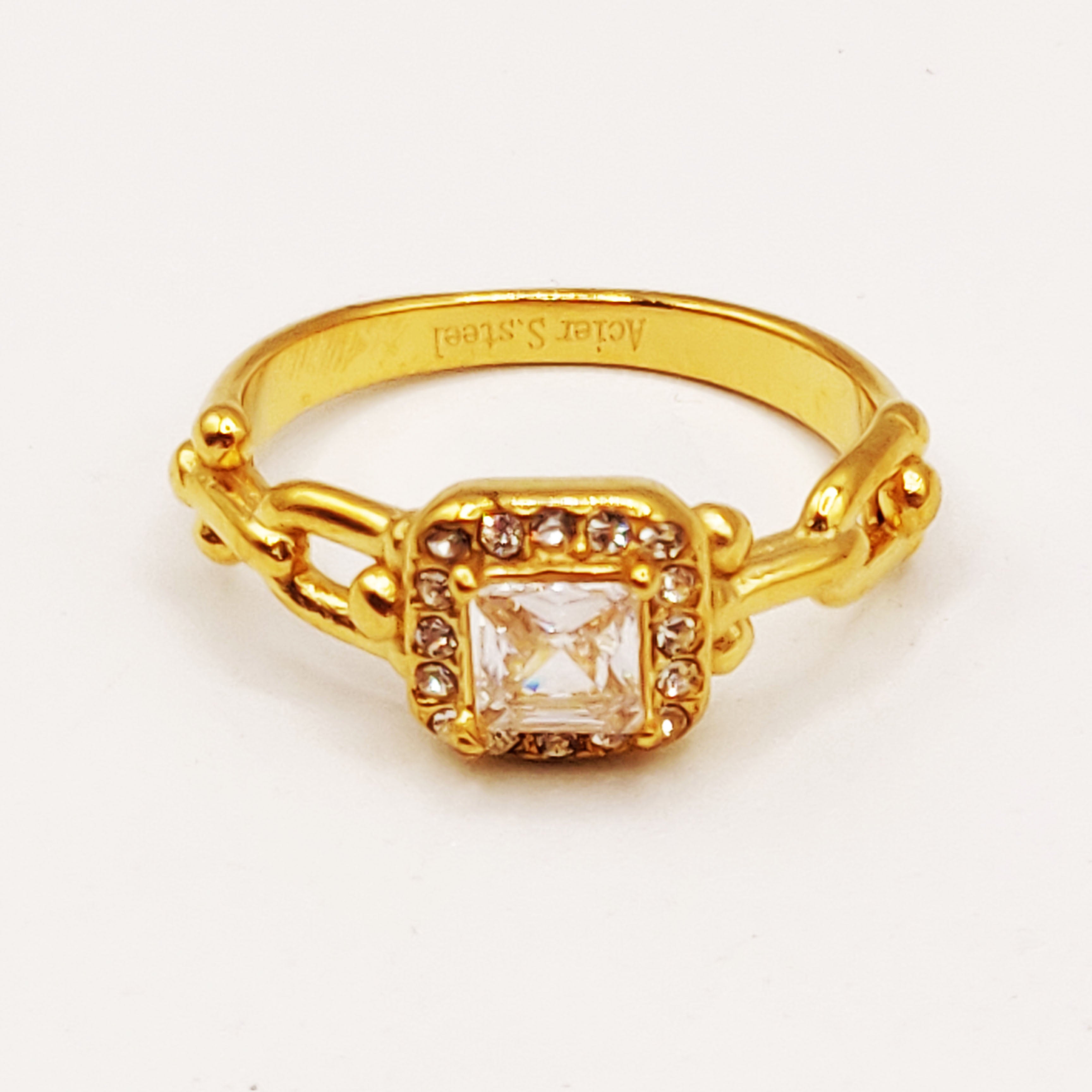 Bague T Luxe Cristal Carré