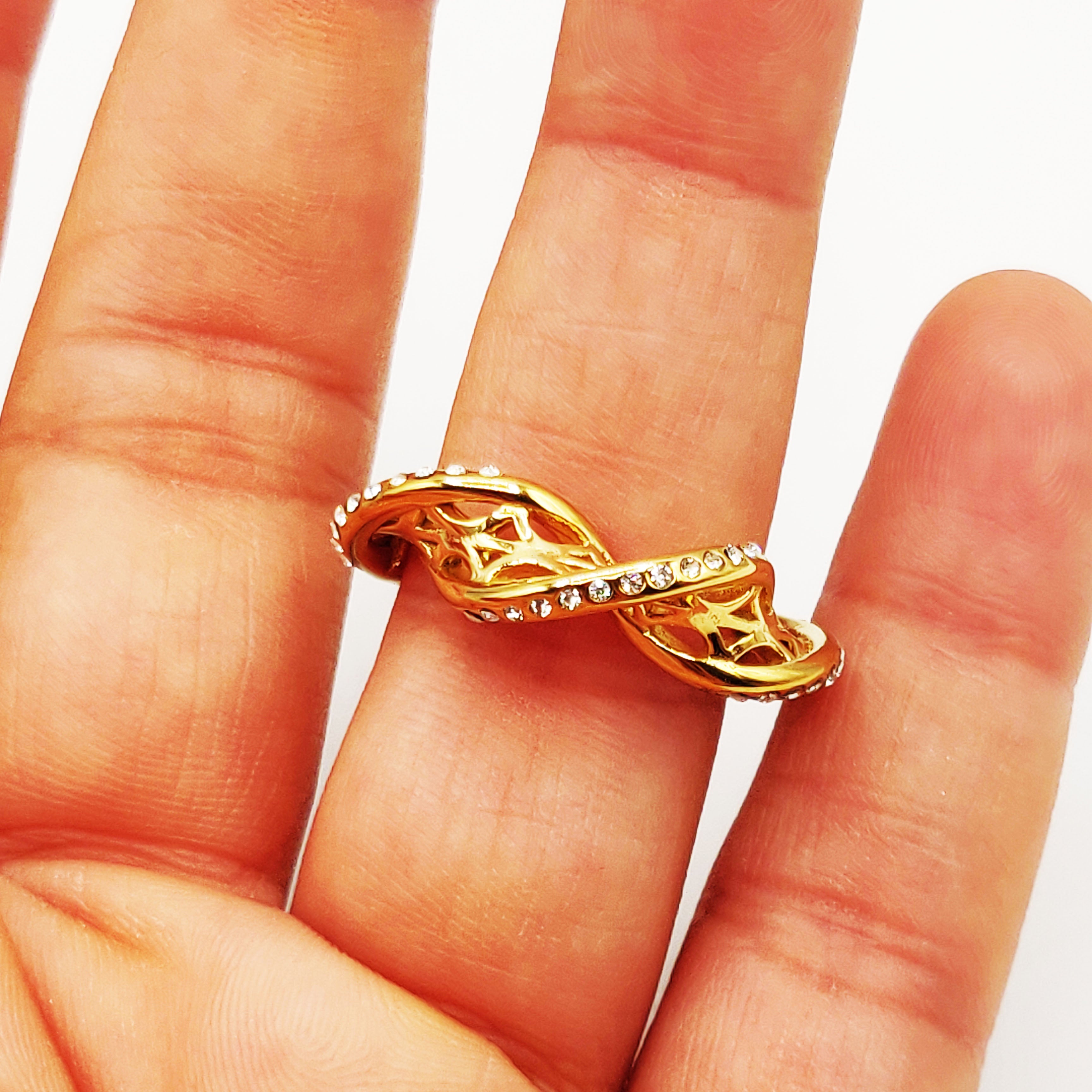 Bague Torsade Motifs Orientaux et Cristaux Luxe