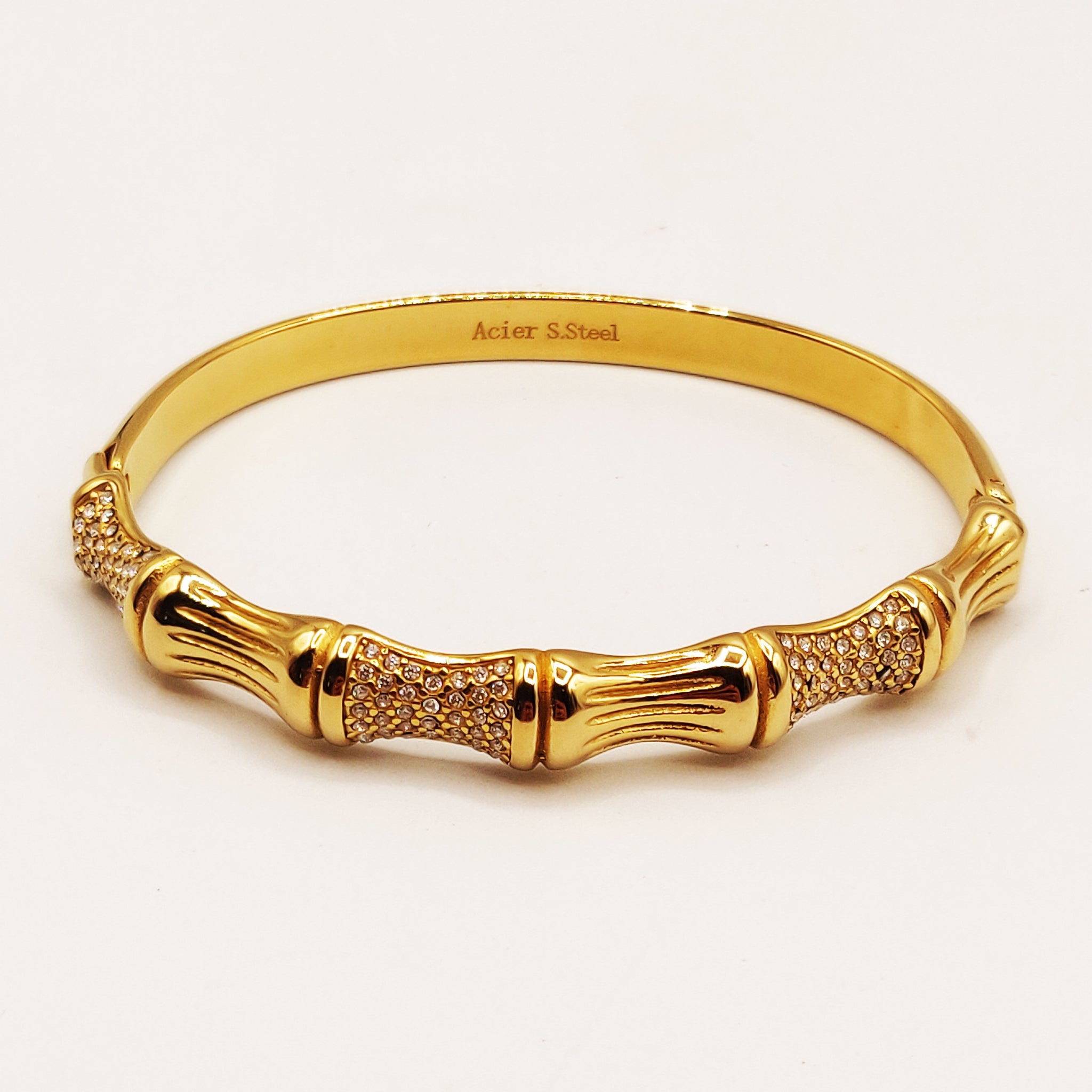 Bracelet Rigide Os Cristaux et Rayés Luxe
