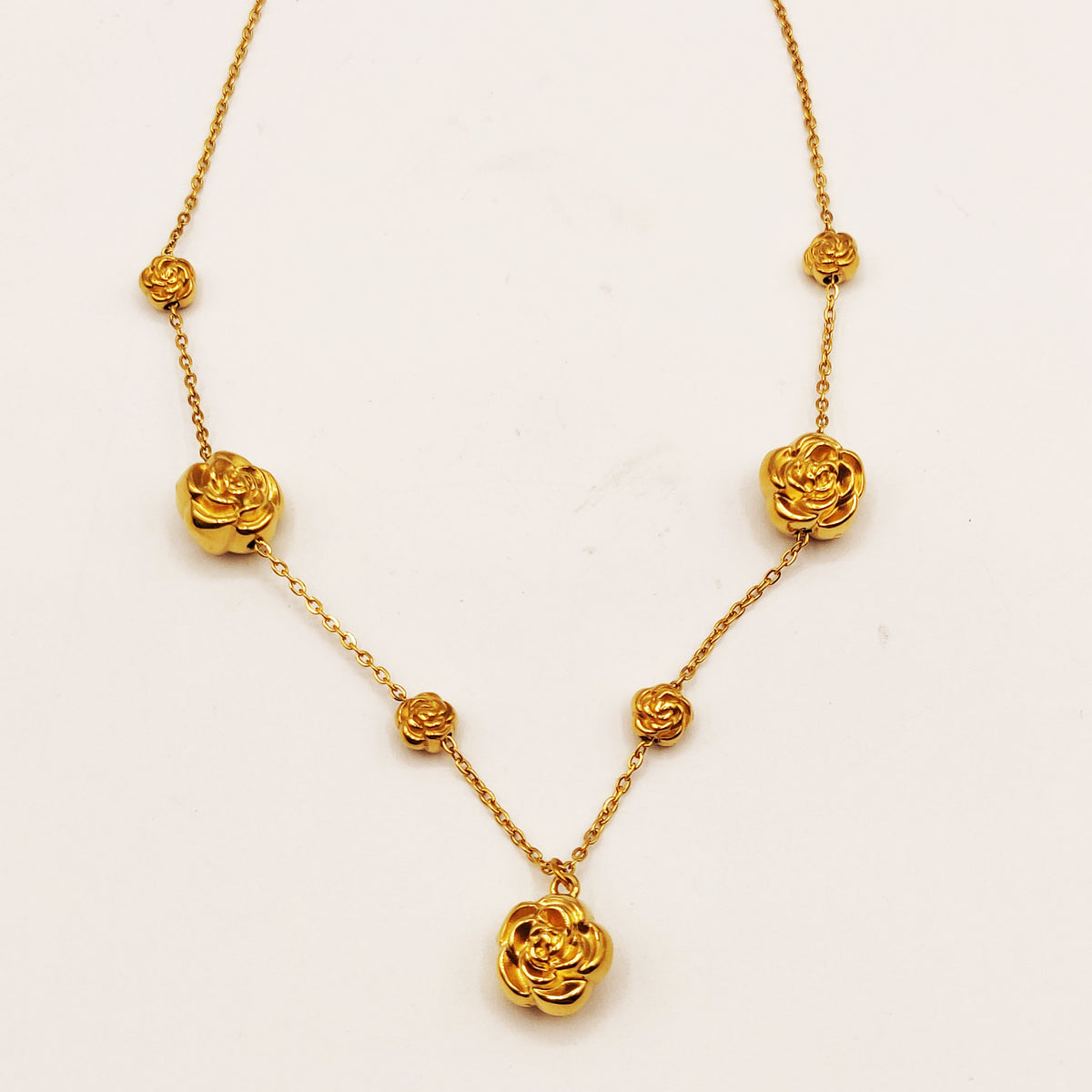 Collier Multi Fleurs Bombées Luxe