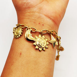 Bracelet Chaîne Bibelots Multi Soleils et Lunes Luxe