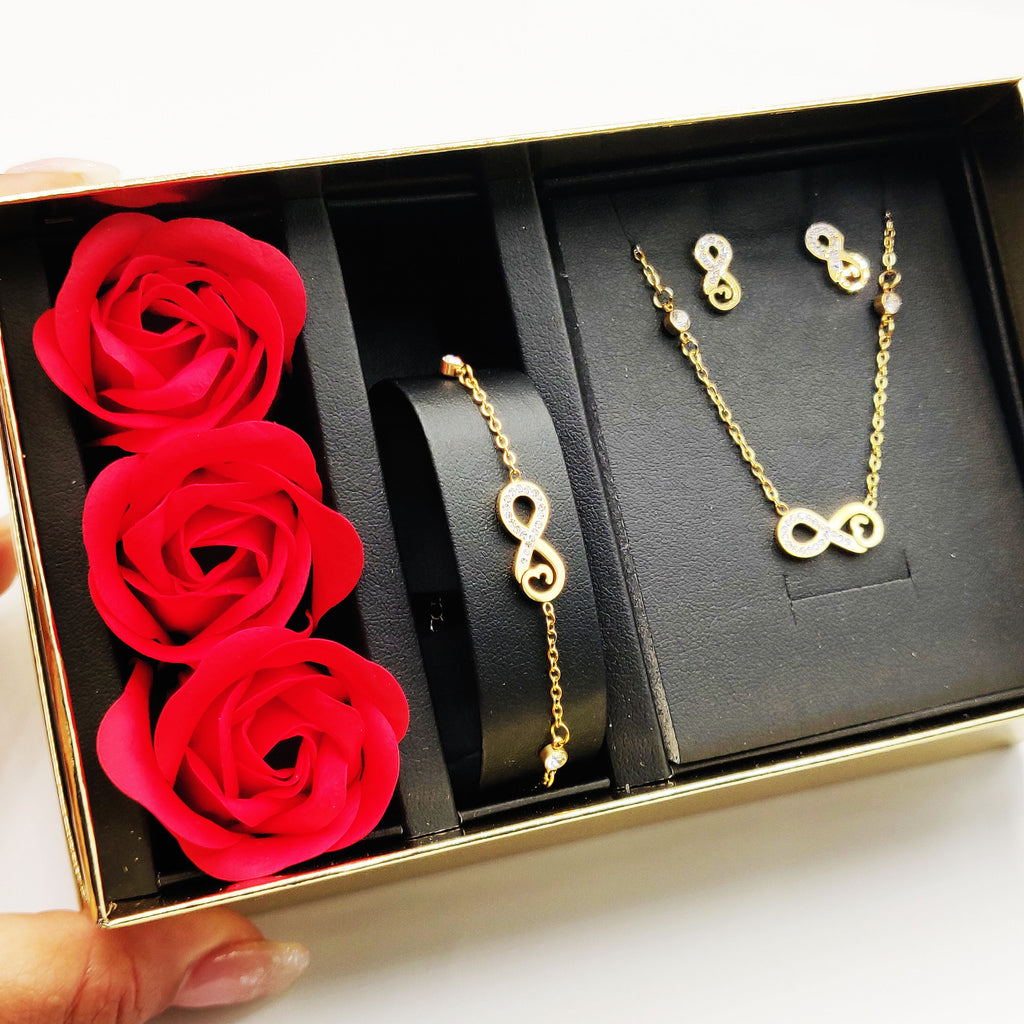 Coffret Collier, Bracelet et Boucles d'oreilles Infinity Coeur Cristaux et Roses Rouges