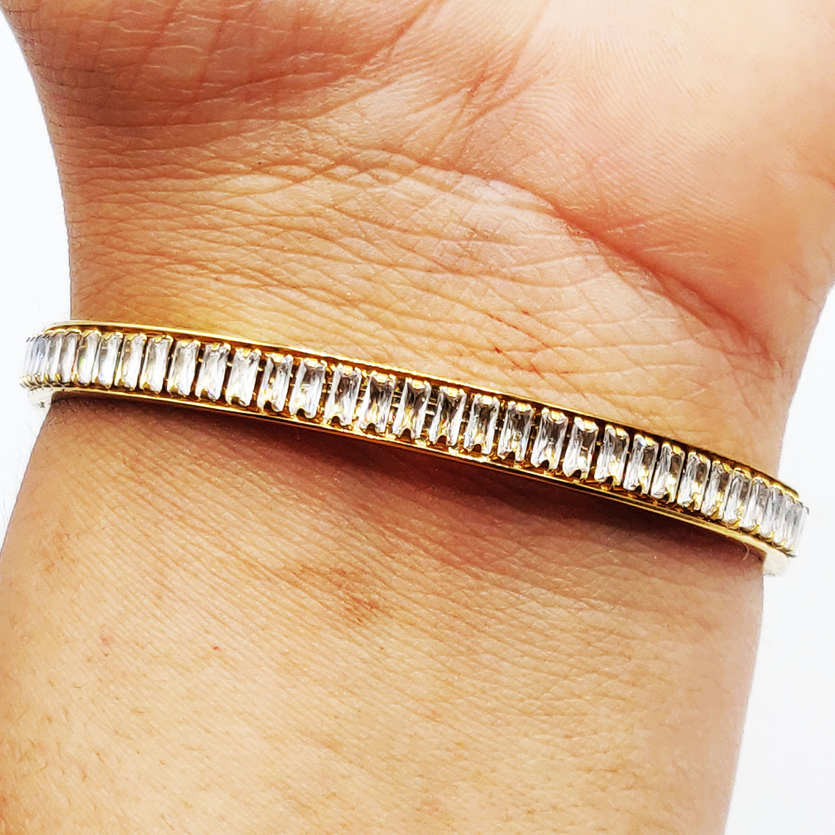 Bracelet Rigide Ligne Cristaux Rectangulaires Luxe