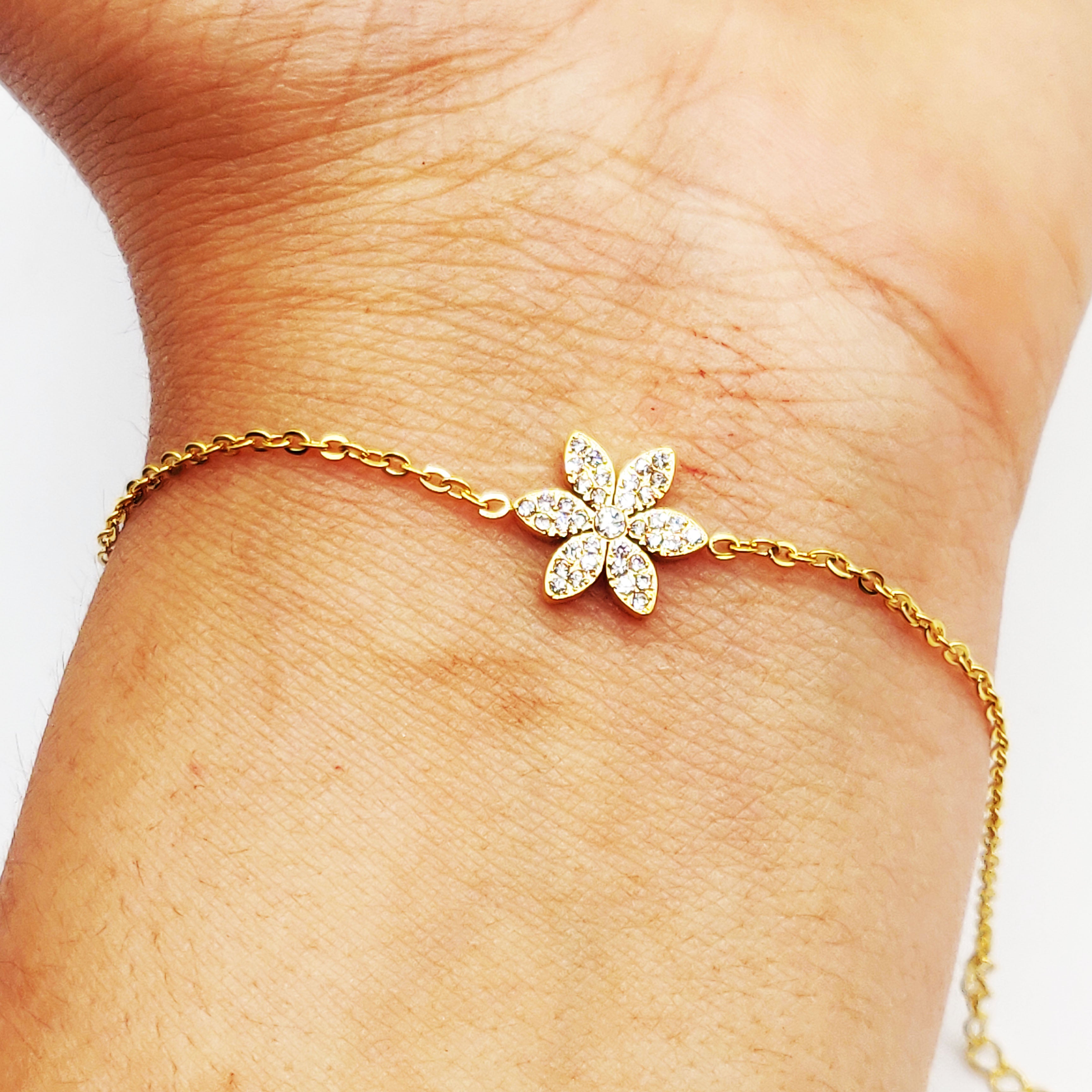 Bracelet Multi Fleurs et Cristaux