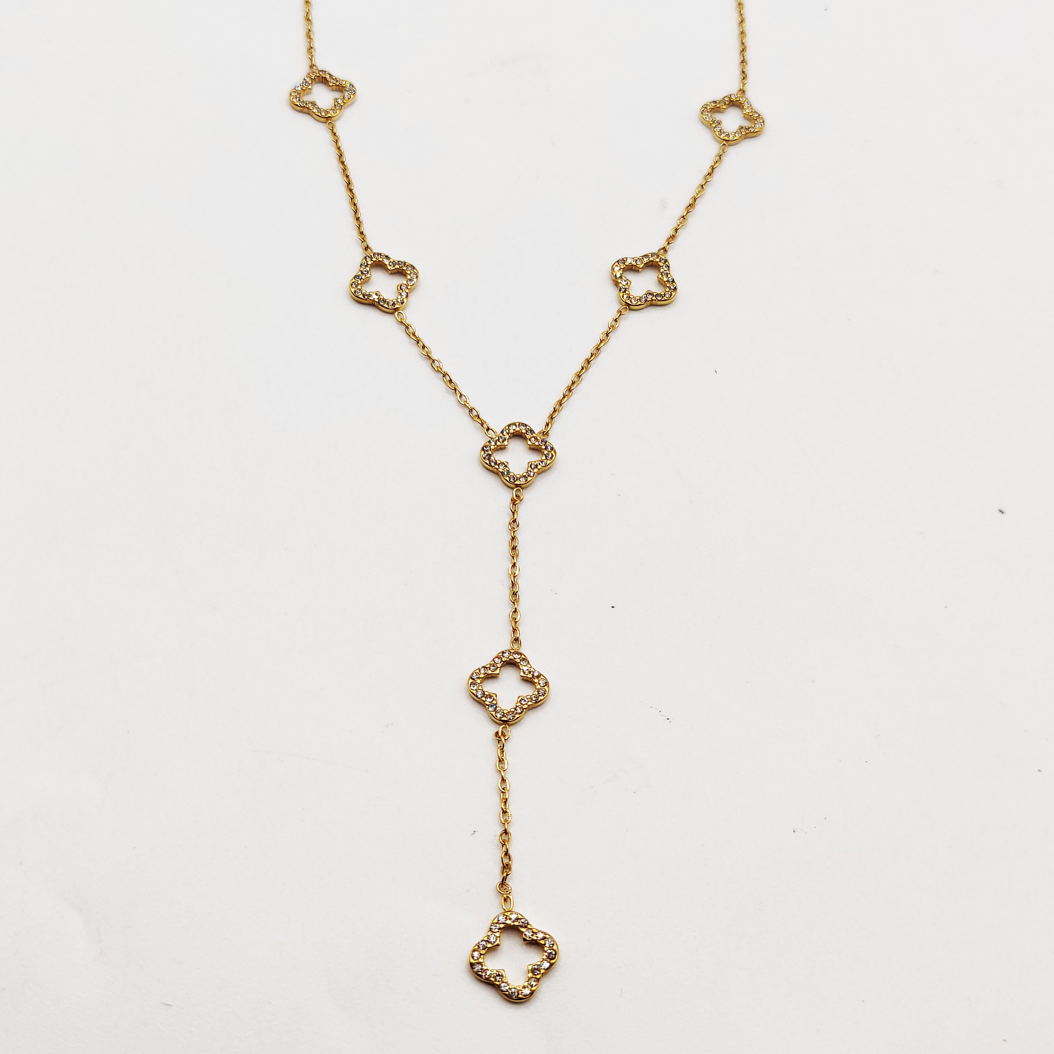 Collier Multi Trèfles Creux Tour Cristaux Descendant