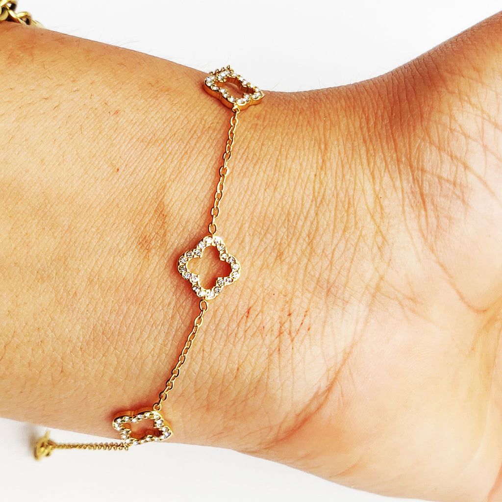 Bracelet Multi Trèfles Creux Tour Cristaux