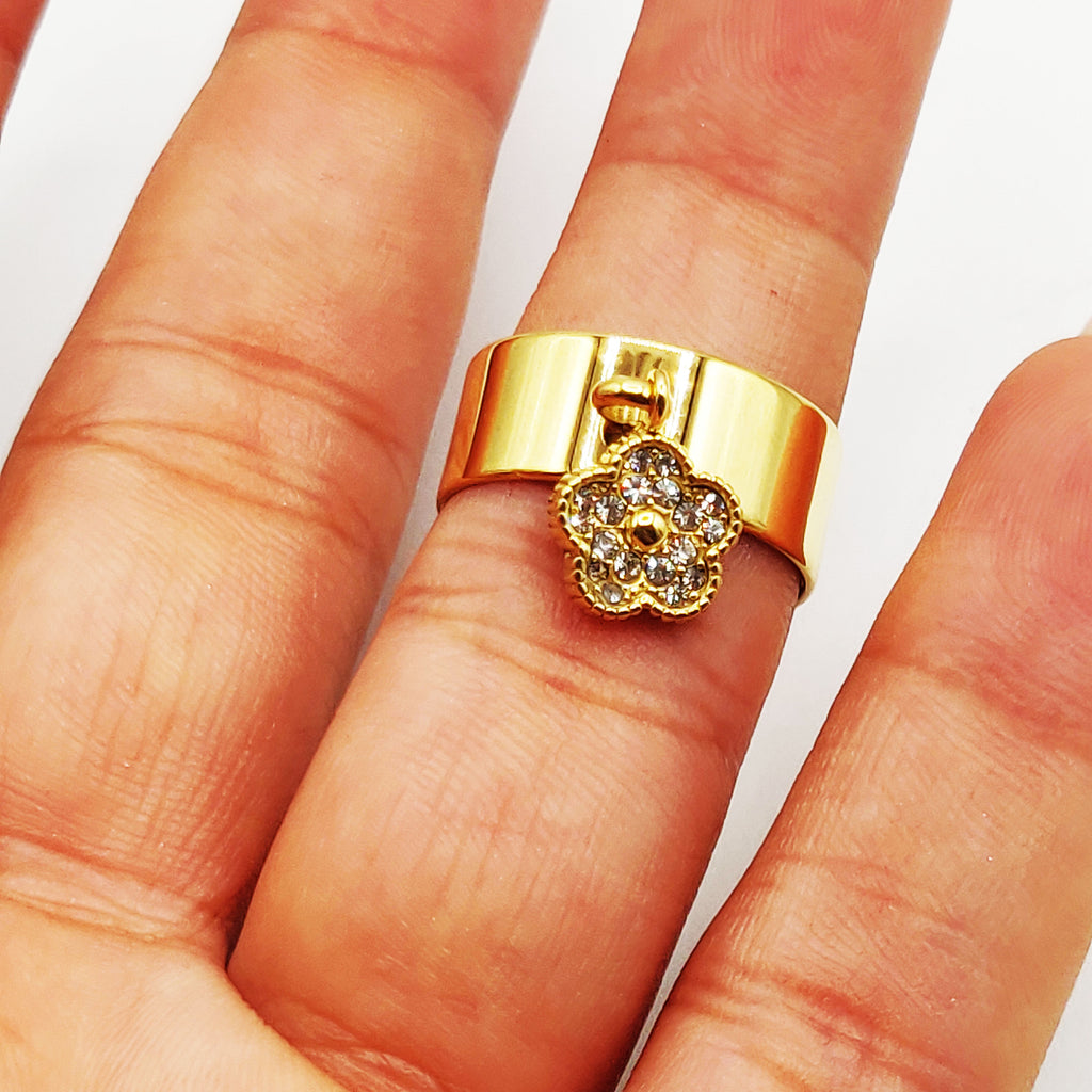 Bague Pendentif Marguerite Cristaux et Perle d'imitation Dorée