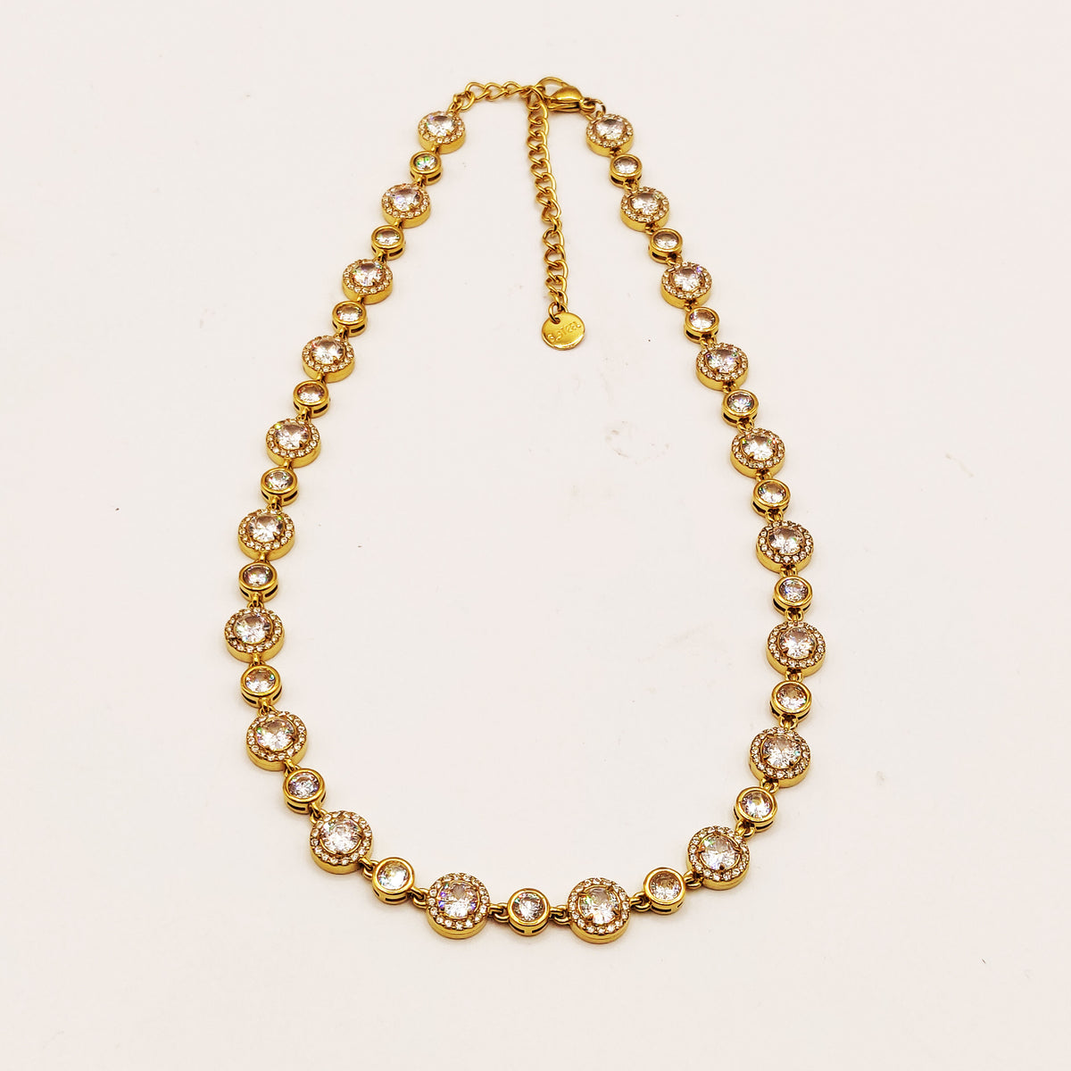 Collier Multi Cercles Cristaux Tour Cristaux Luxe