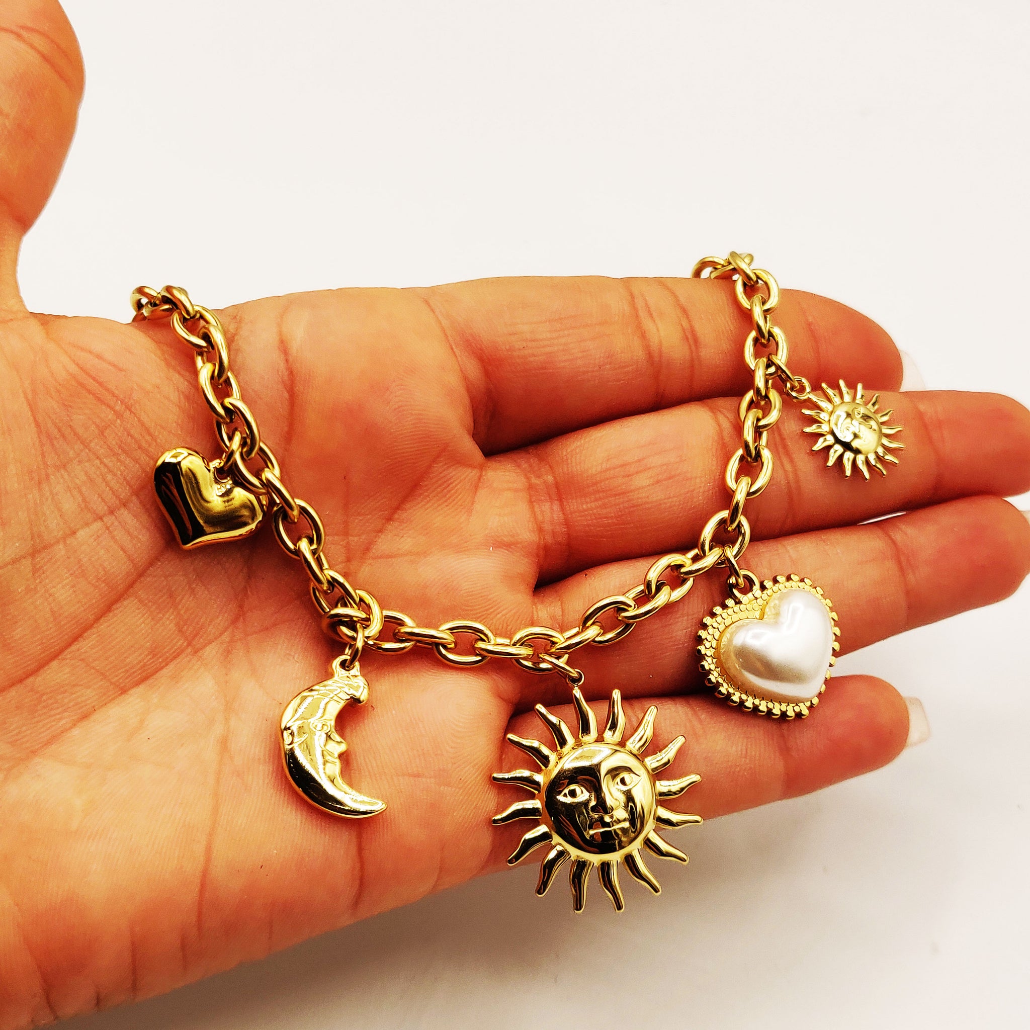 Collier Chaîne Bibelots Soleil et Lune Luxe