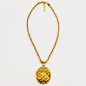 Collier Torsade Pendentif Ovale Oriental Premium Luxe
