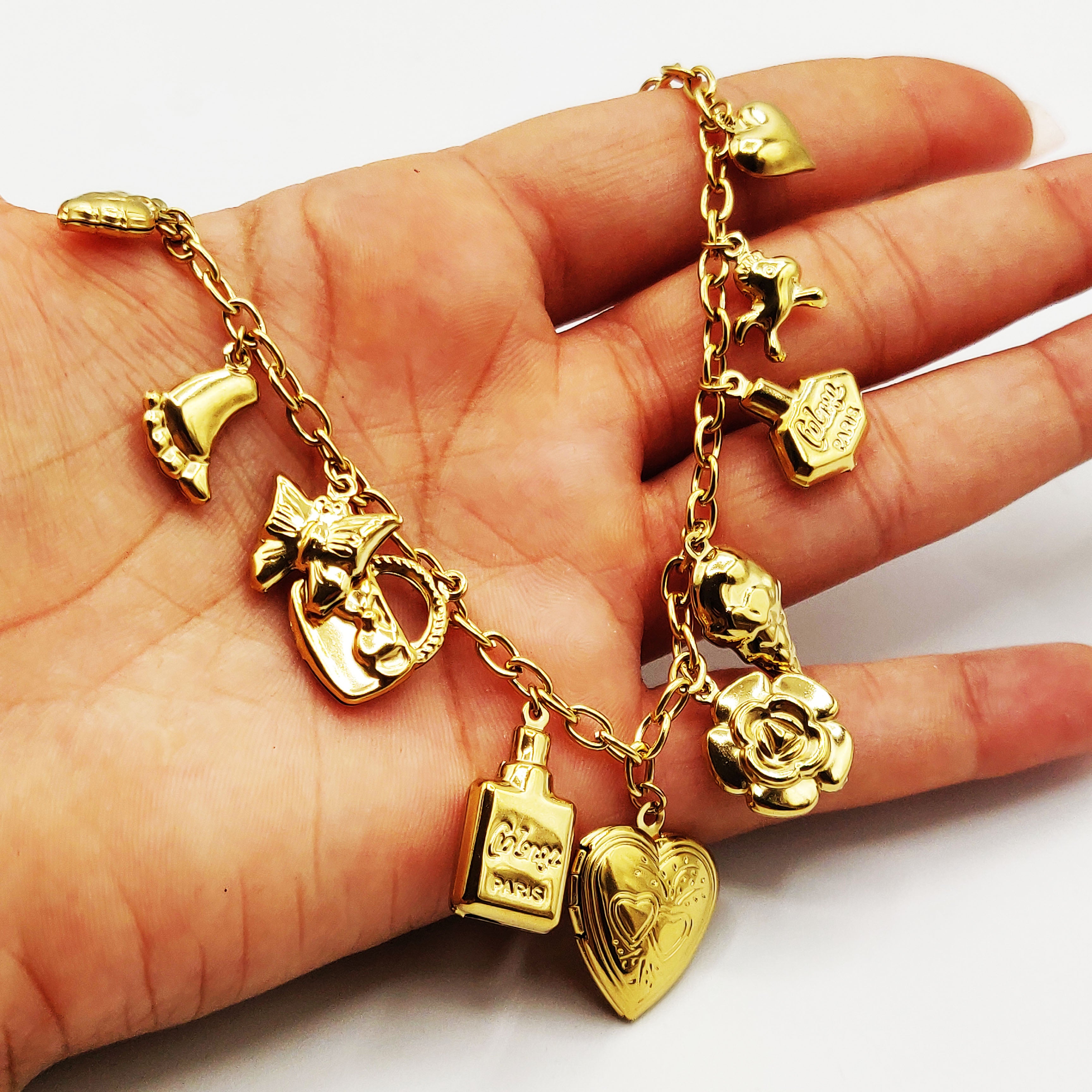 Collier Chaîne Bibelots Beauté et Coeurs Luxe