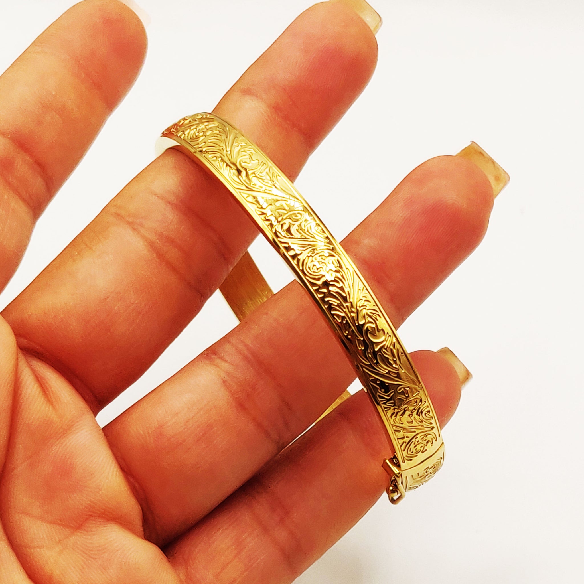 Bracelet Rigide Motifs Orientaux Gravés Luxe