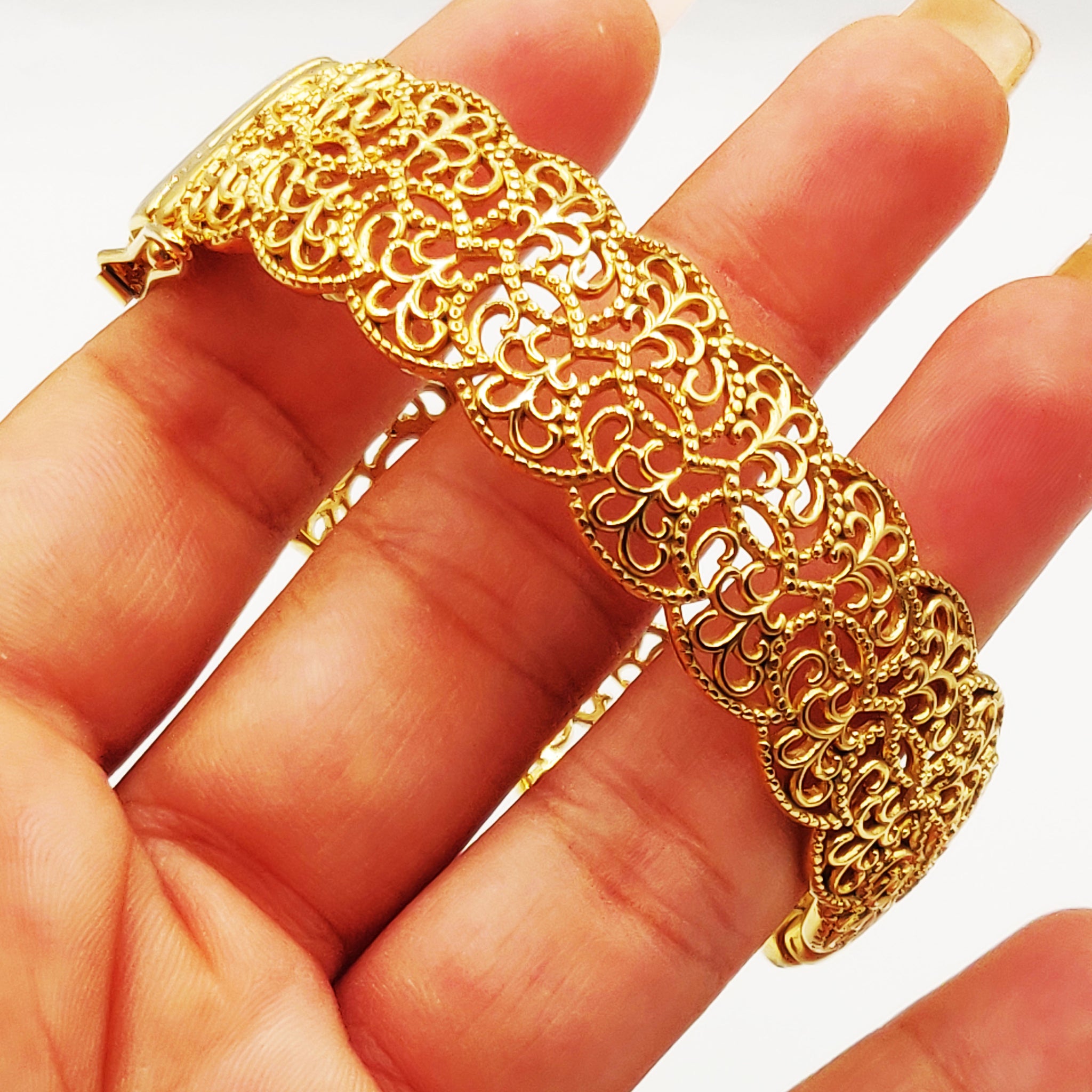 Bracelet Rigide Motifs Orientaux Luxe Mini Perles d'imitation Dorées
