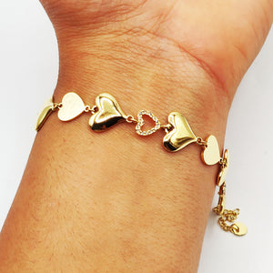 Bracelet Multi Coeurs Dorés et Tour Cristaux Luxe