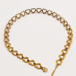 Collier Ras de Cou Multi Coeurs Reliés Cristaux