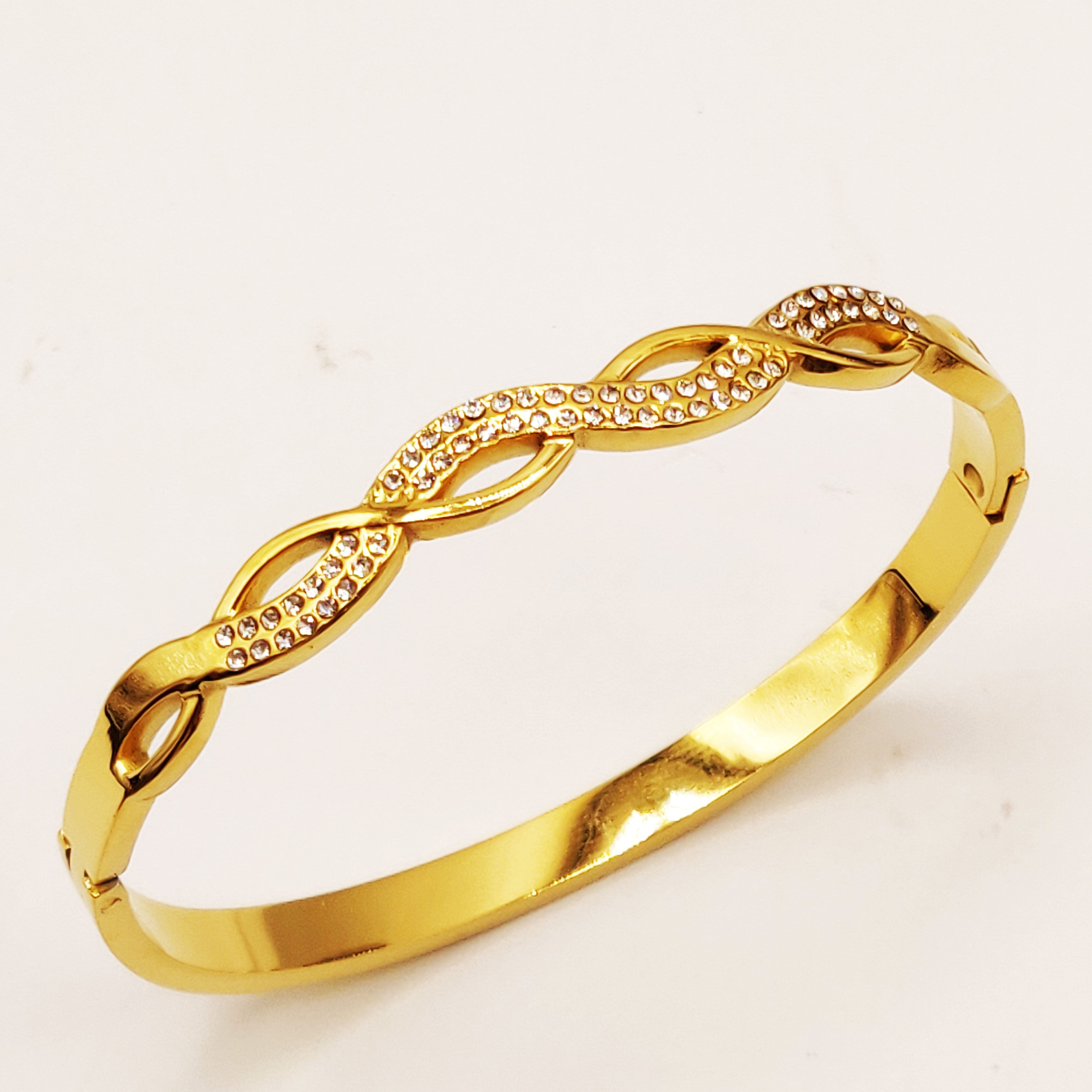 Bracelet Rigide Torsade Ligne Cristaux Luxe