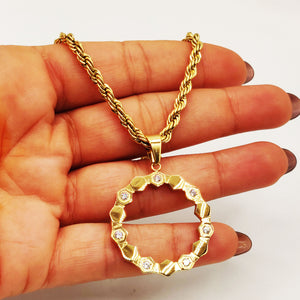 Collier Torsade Cercle Hexagones Dorés et Cristaux Luxe