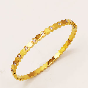 Bracelet Rigide Hexagones Dorés et Cristaux Luxe