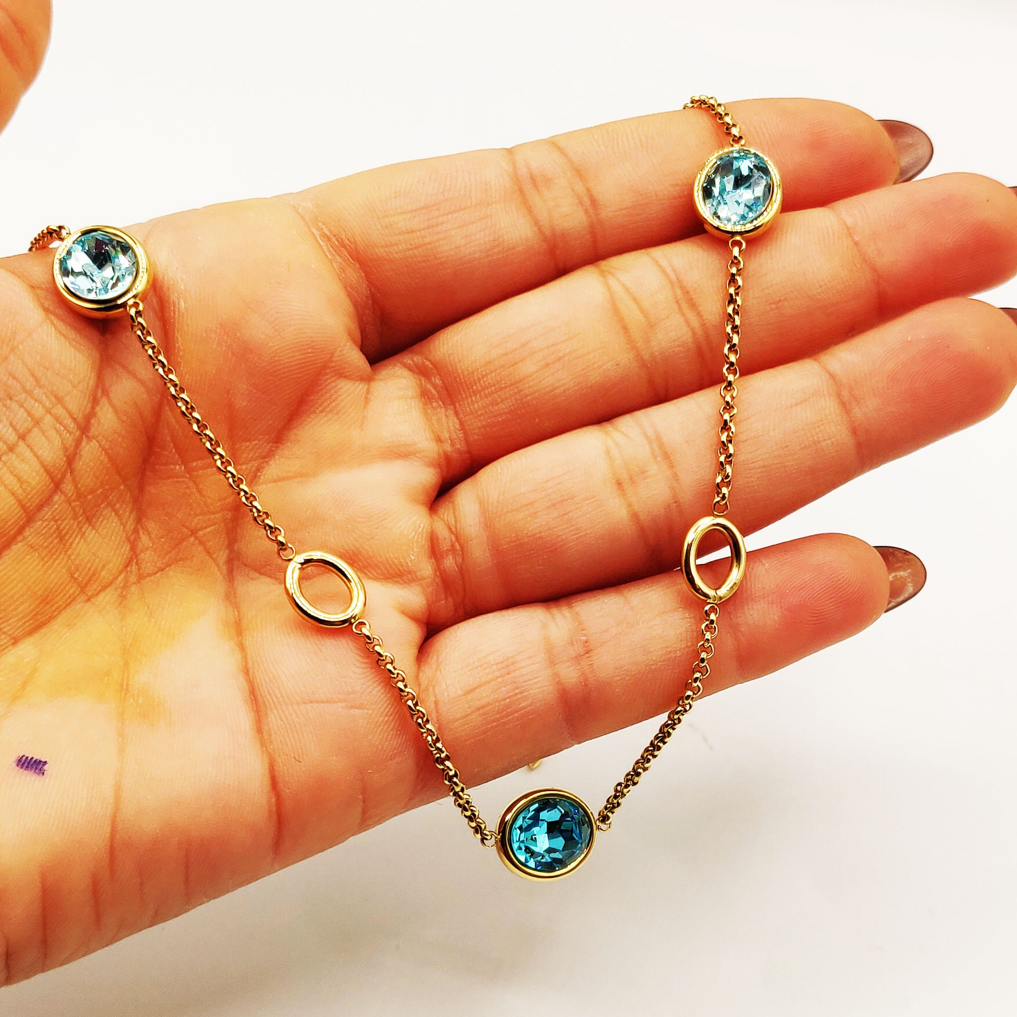 Collier Cristaux Ovales Bleus Ciel