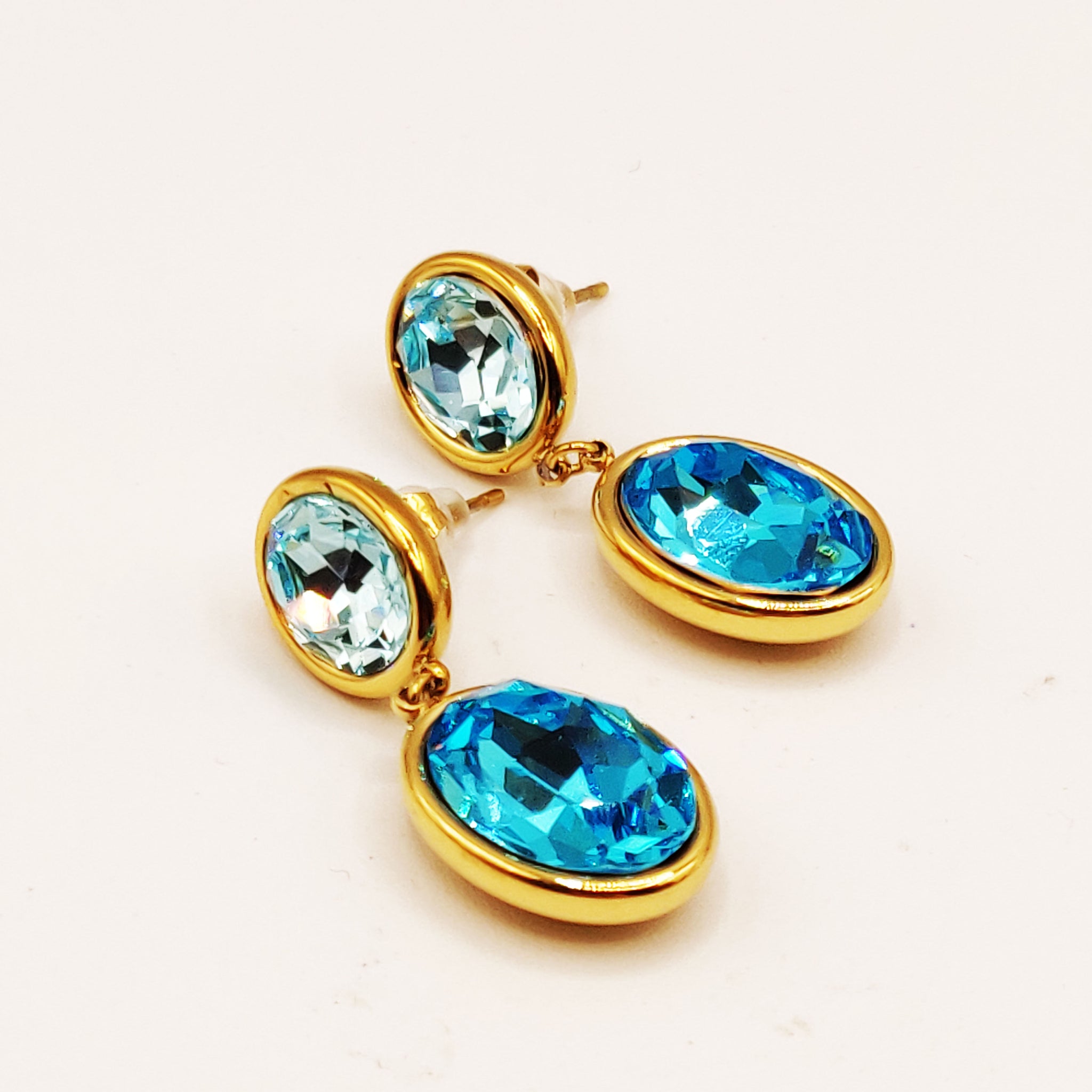 Boucles d'oreilles Cristaux Ovales Bleus Ciel