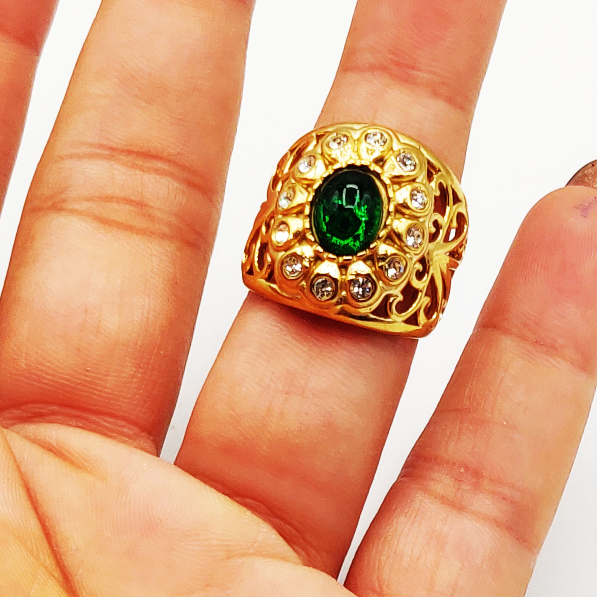 Bague Large Motifs Orientaux Pierre Verte Luxe