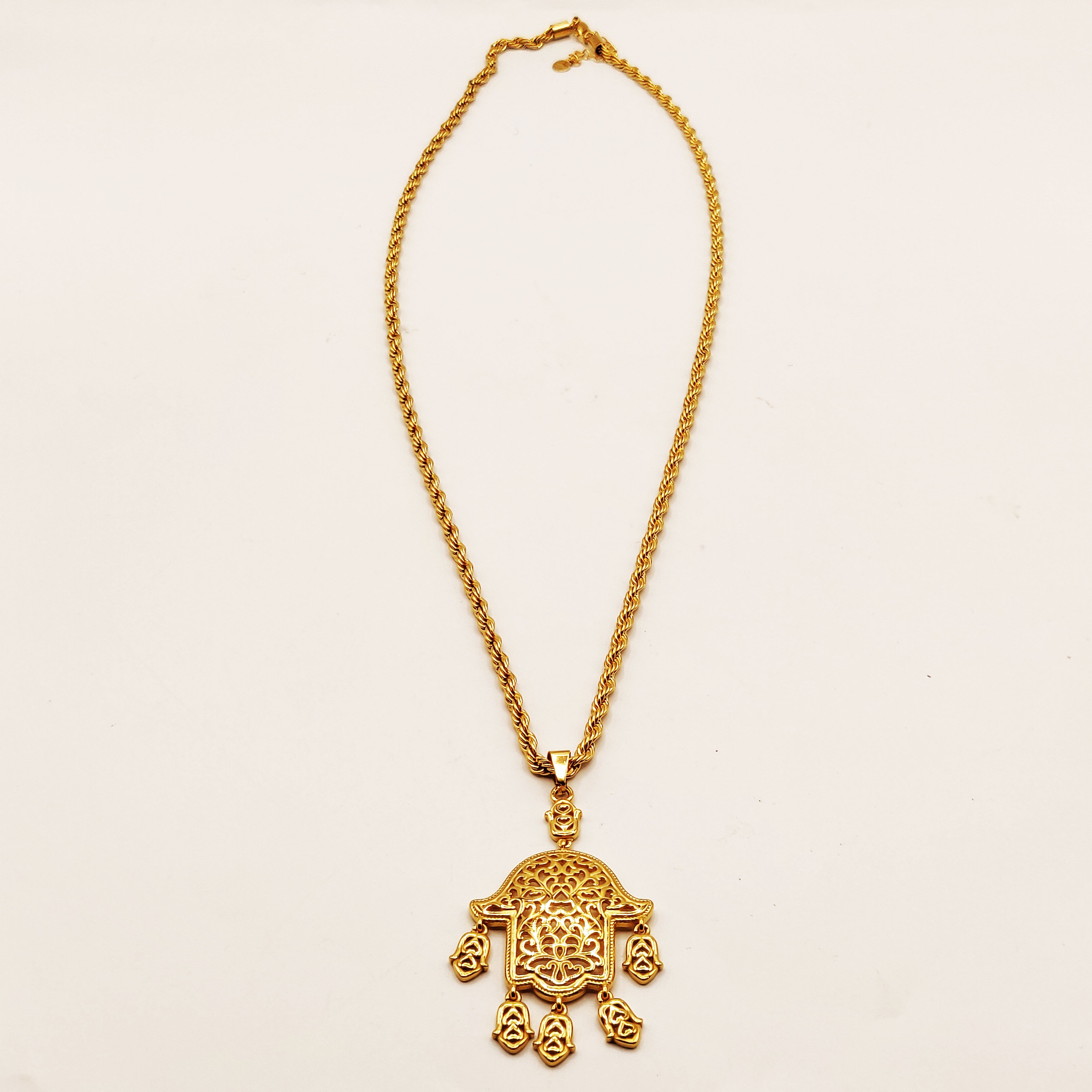 Collier / Sautoir Torsade Main de Fatma Motifs Orientaux Pendentifs Petites Mains Luxe