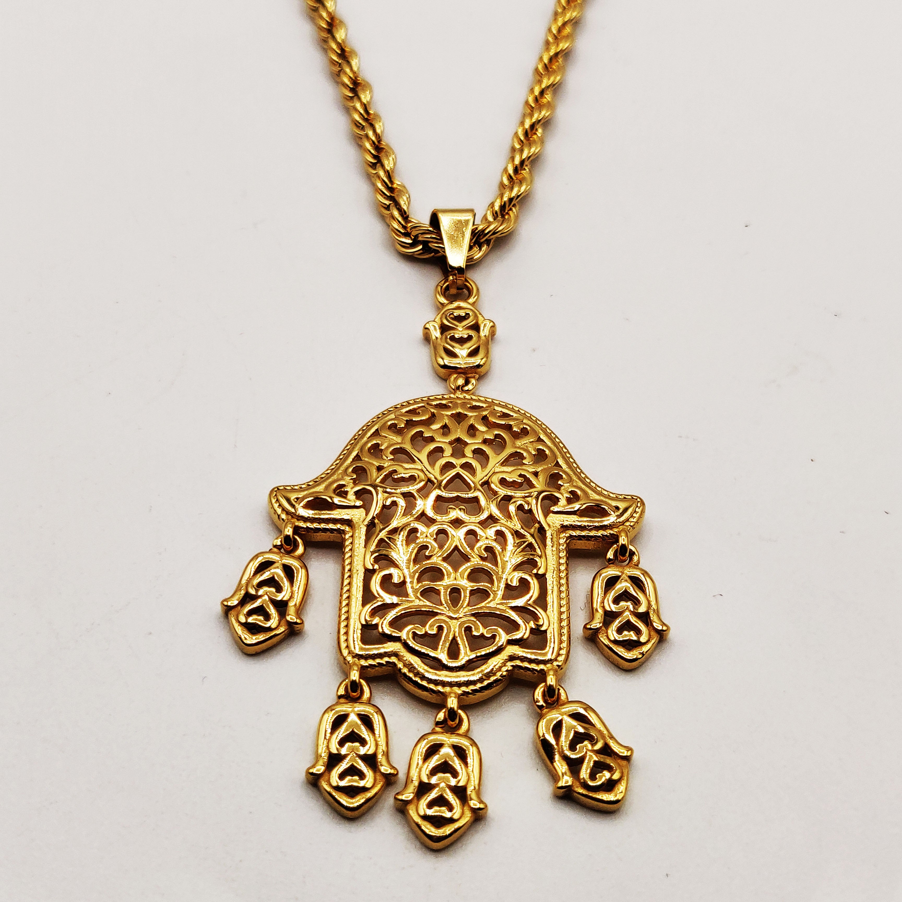 Collier / Sautoir Torsade Main de Fatma Motifs Orientaux Pendentifs Petites Mains Luxe