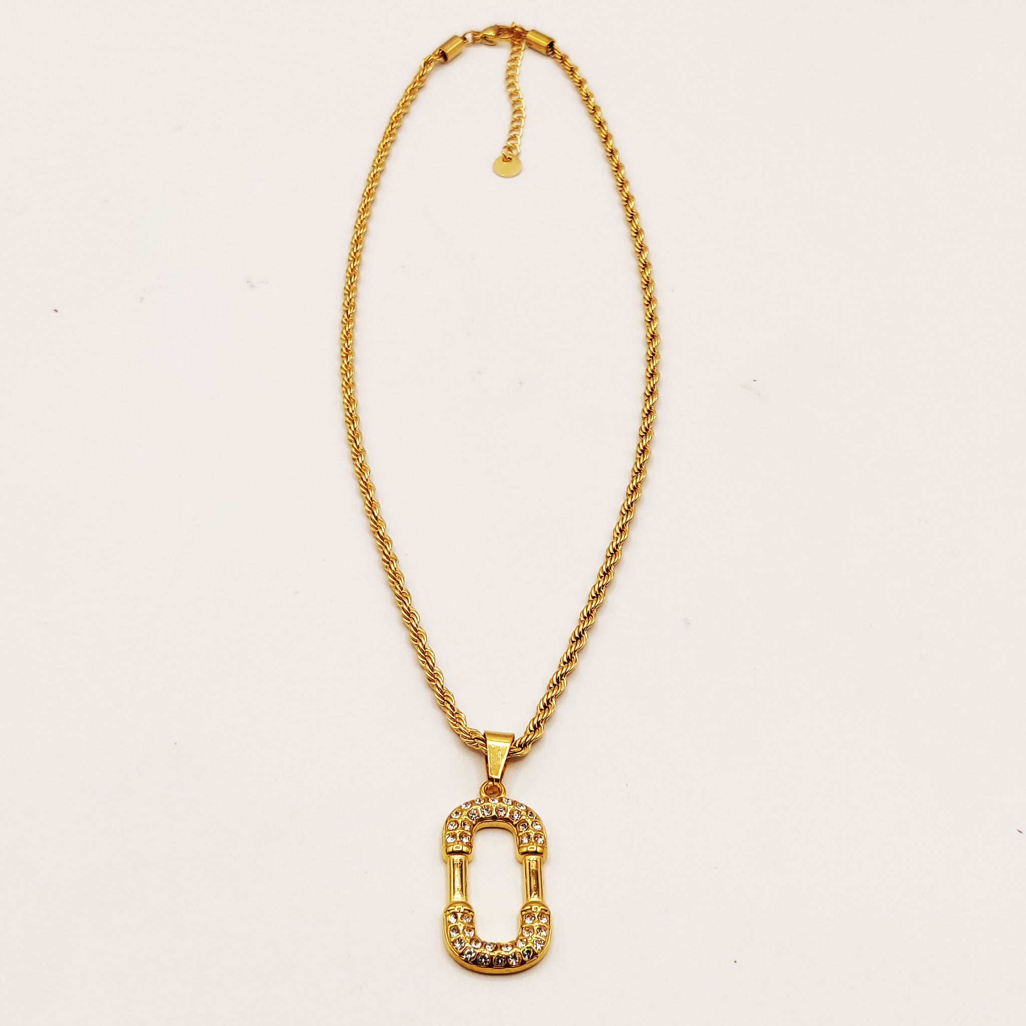 Collier Torsade Multi Lignes Pendentif Double U Cristaux Luxe
