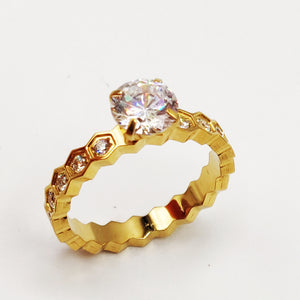 Bague Multi Hexagones et Gros Cristal Luxe