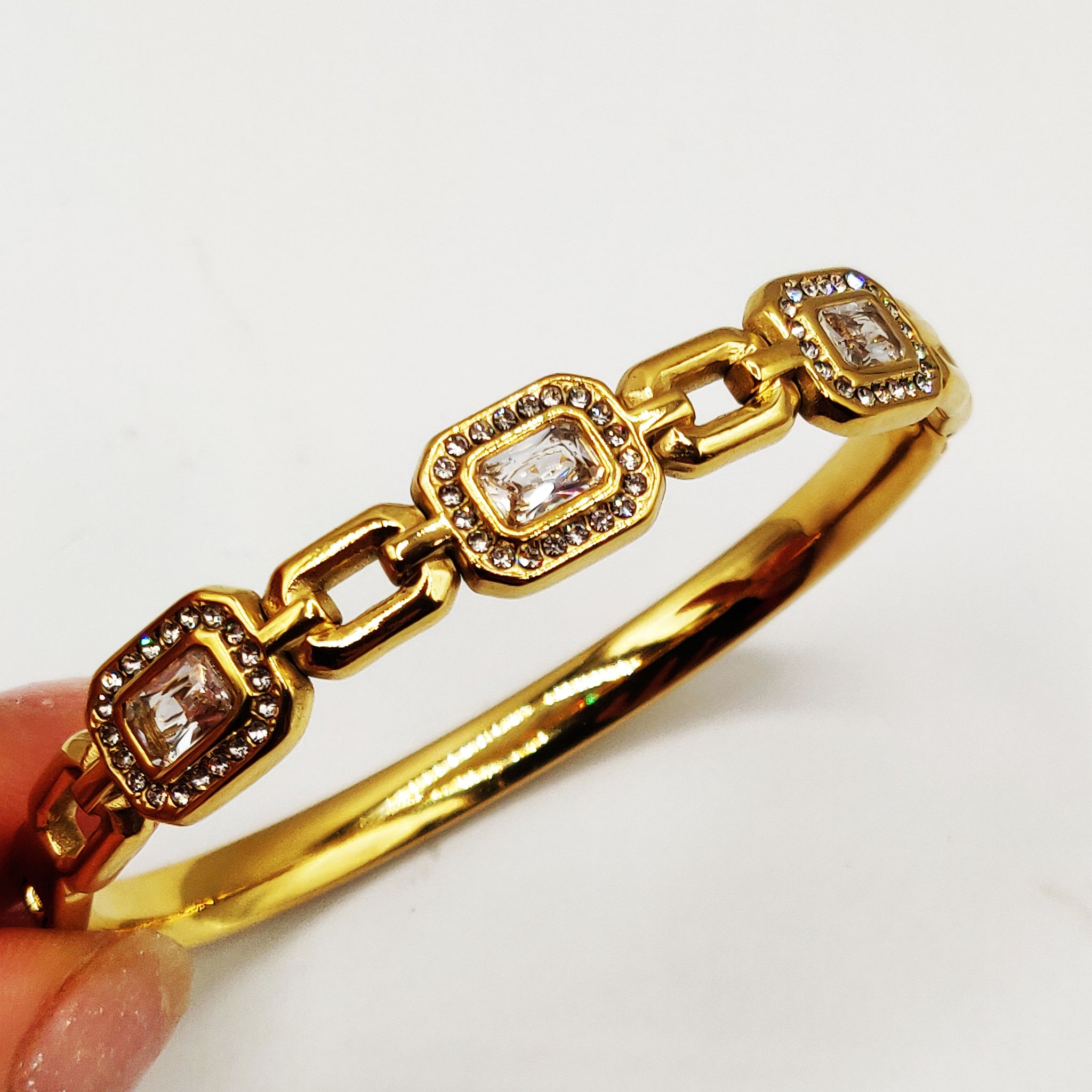 Bracelet Rigide Chaîne Rectangle et Cristaux Luxe
