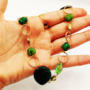 Collier Fashion Trèfles, Fleurs, et Pierres Vertes Luxe