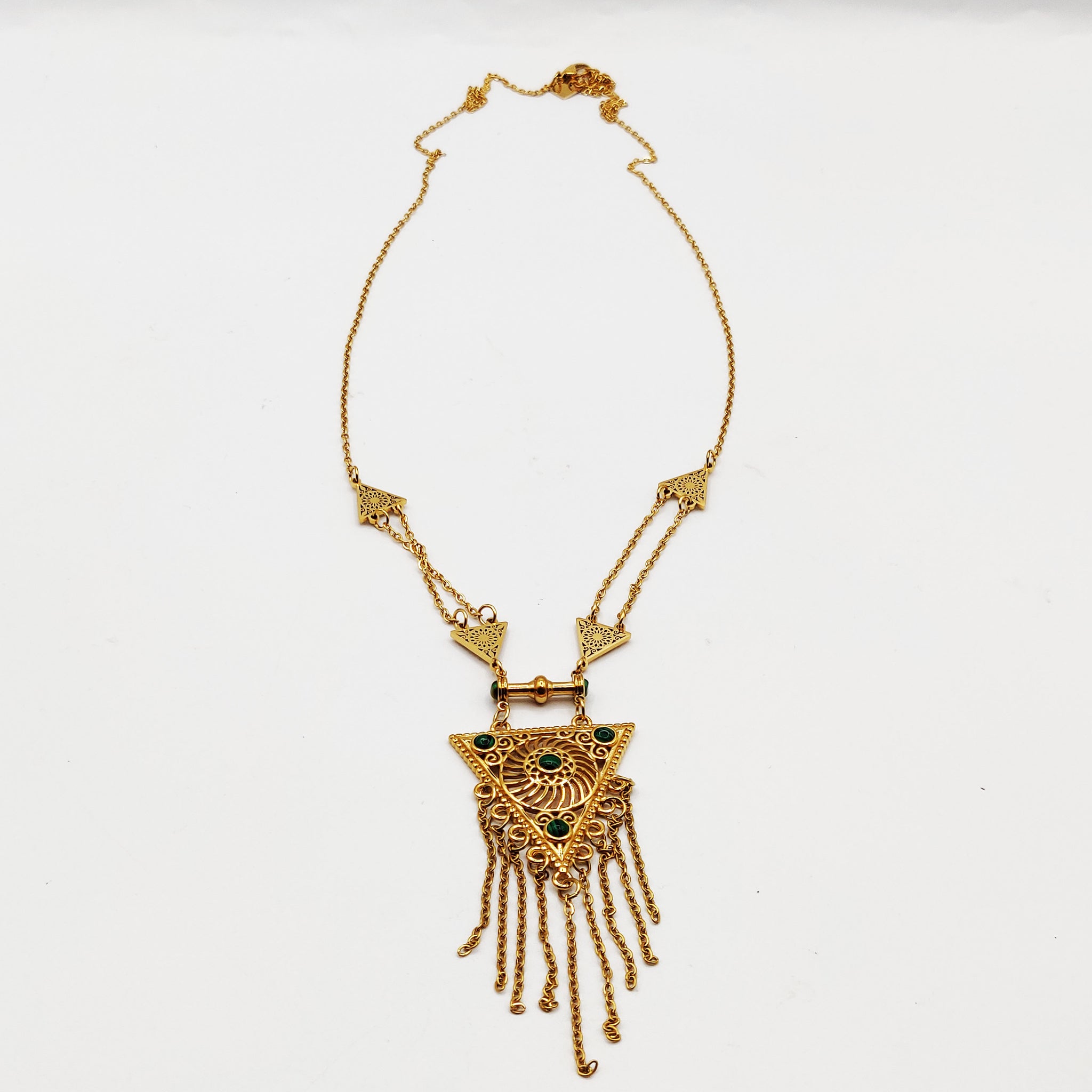 Collier / Sautoir Triangle Motifs Orientaux Pierres Vertes Luxe