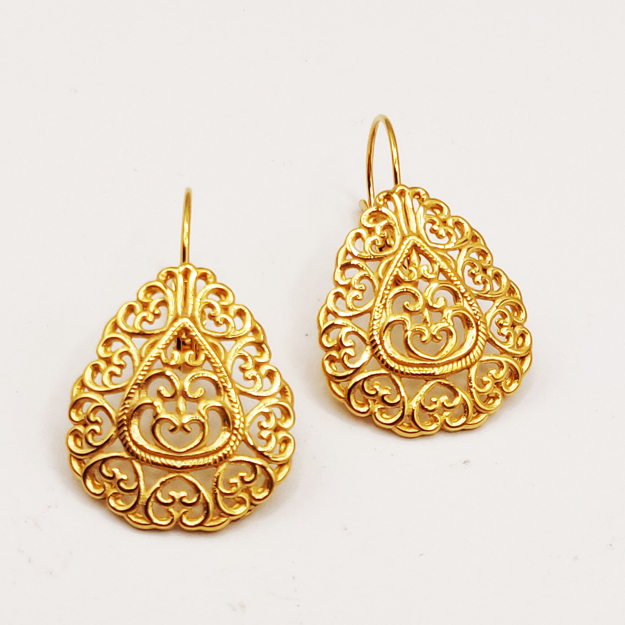 Boucles d'oreilles Goutte Motifs Orientaux Luxe