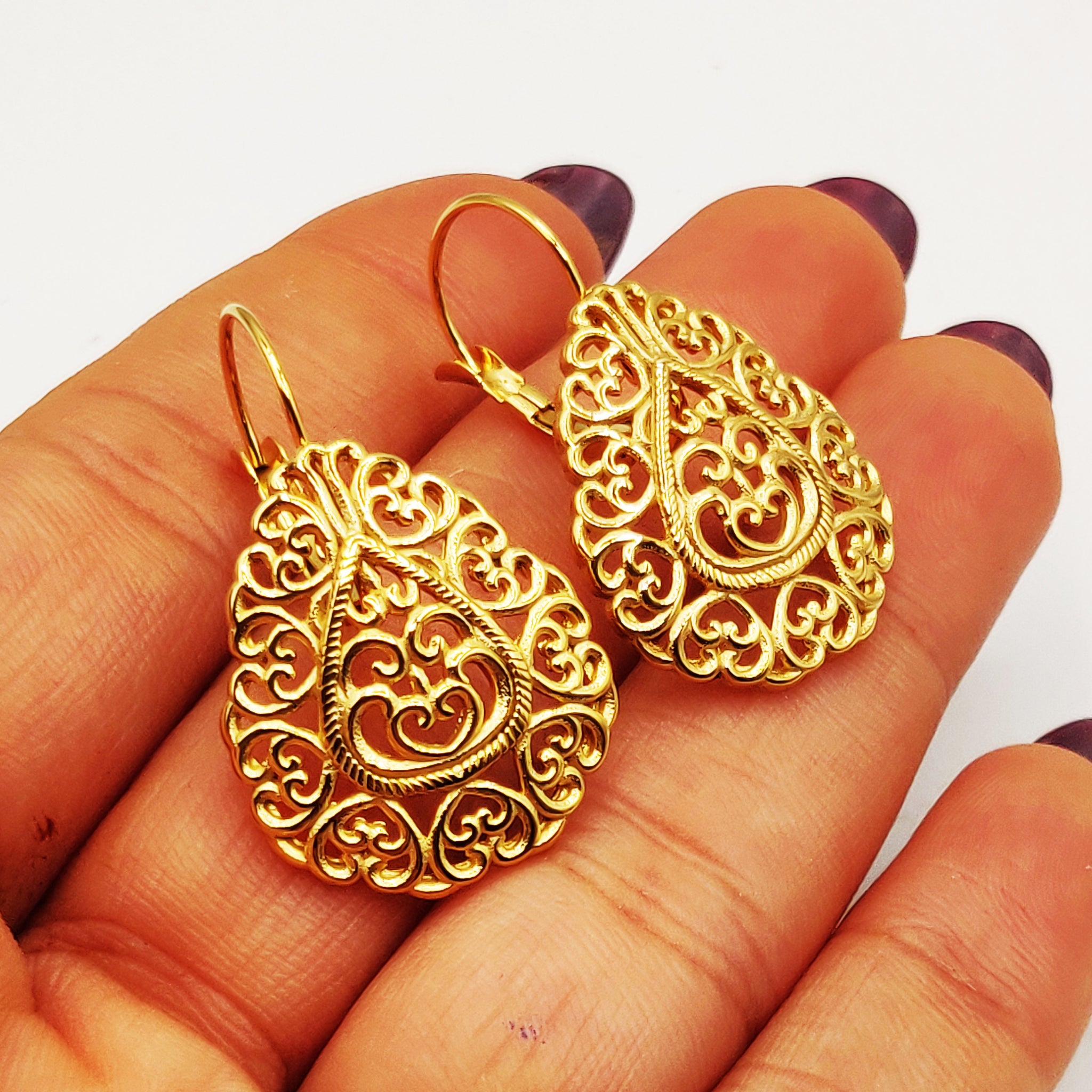 Boucles d'oreilles Goutte Motifs Orientaux Luxe