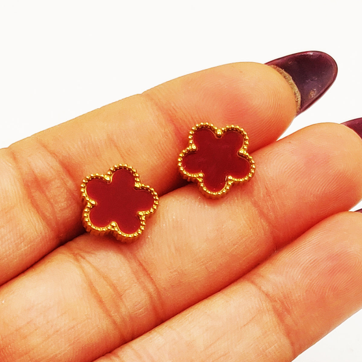 Boucles d'oreilles Marguerites Bordeaux Tour Perles d'imitation Luxe