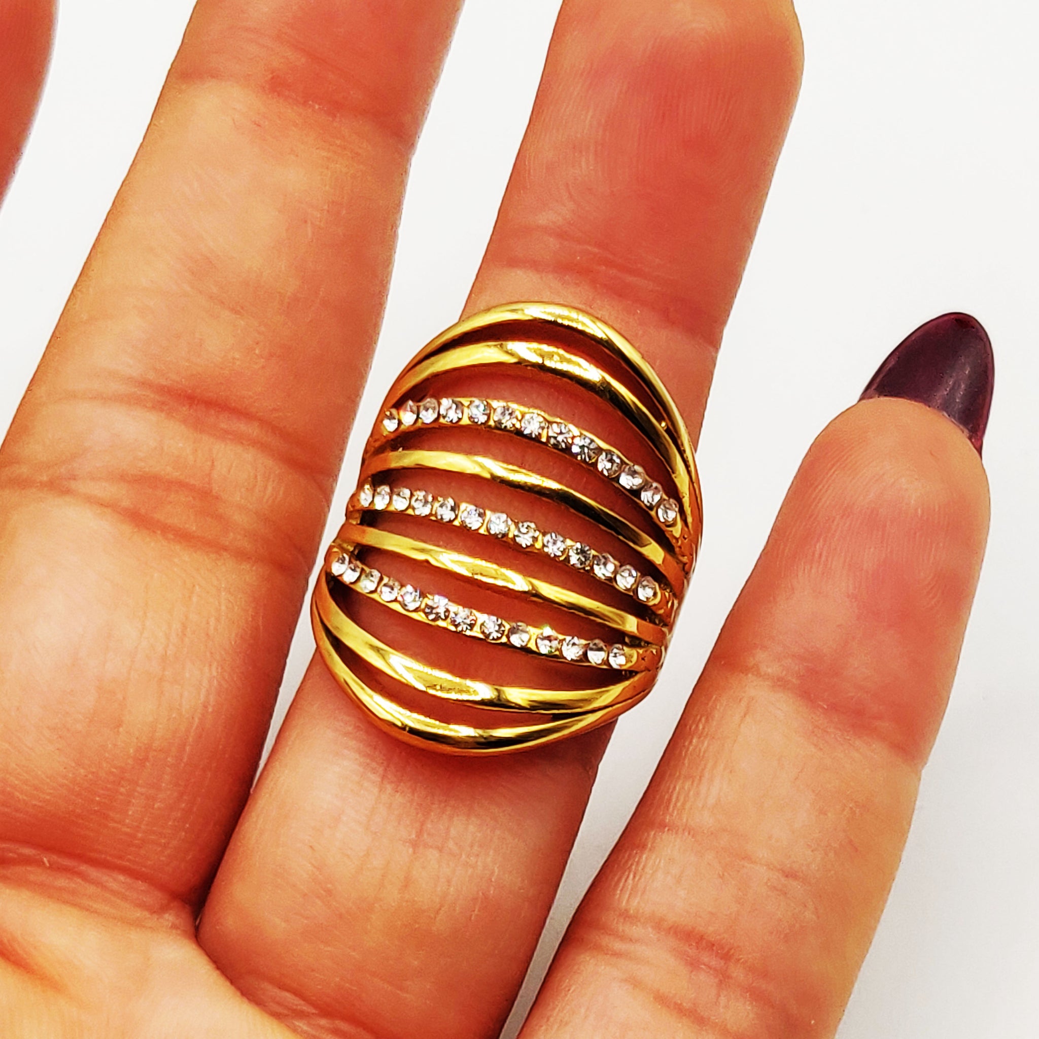 Bague 9 Lignes Dorées et Cristaux Luxe