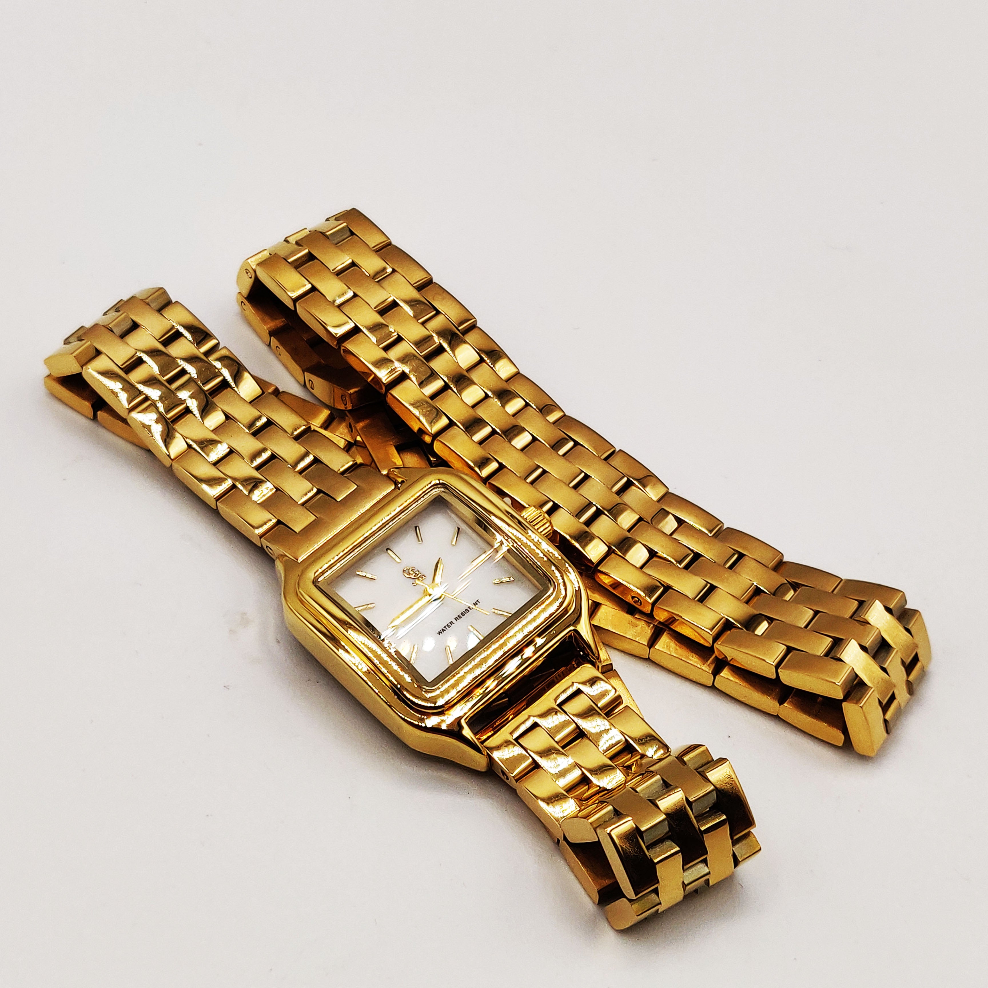 Montre GG Luxe q88376 Fond Blanc Double Bracelet